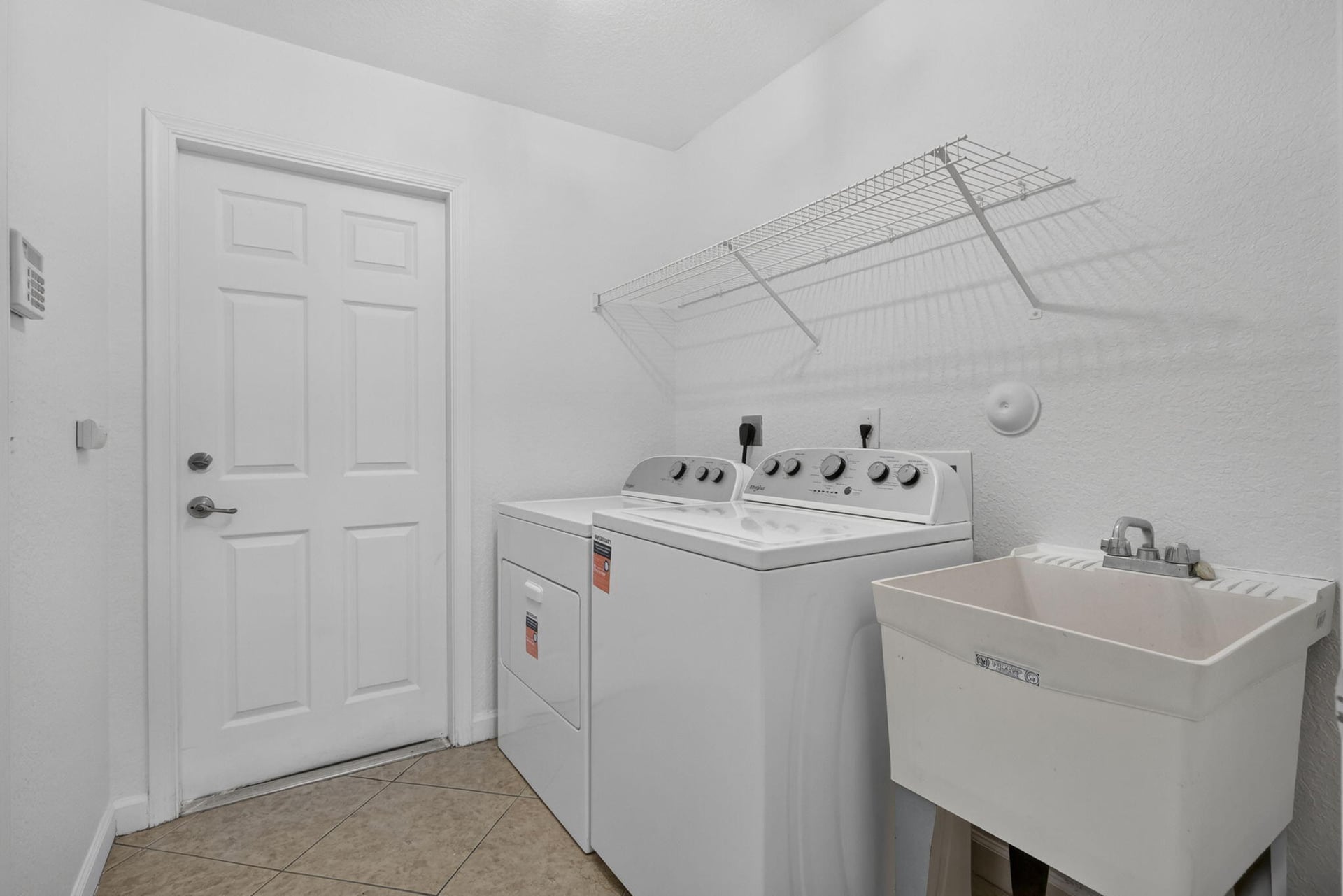  Residence photo 29
