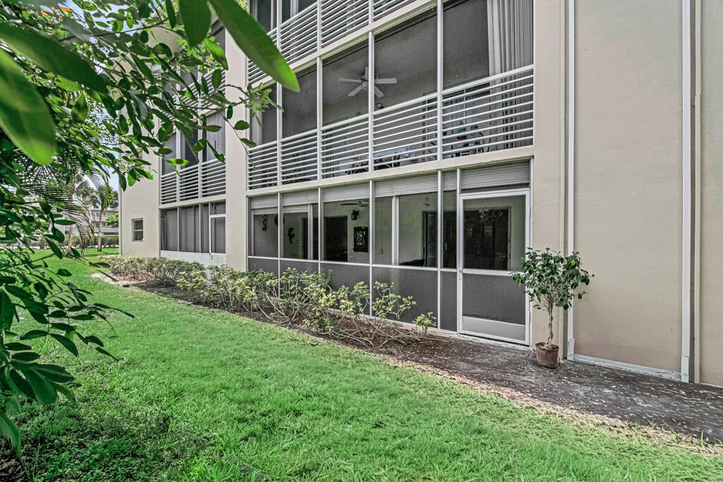 Unit 102 photo 24