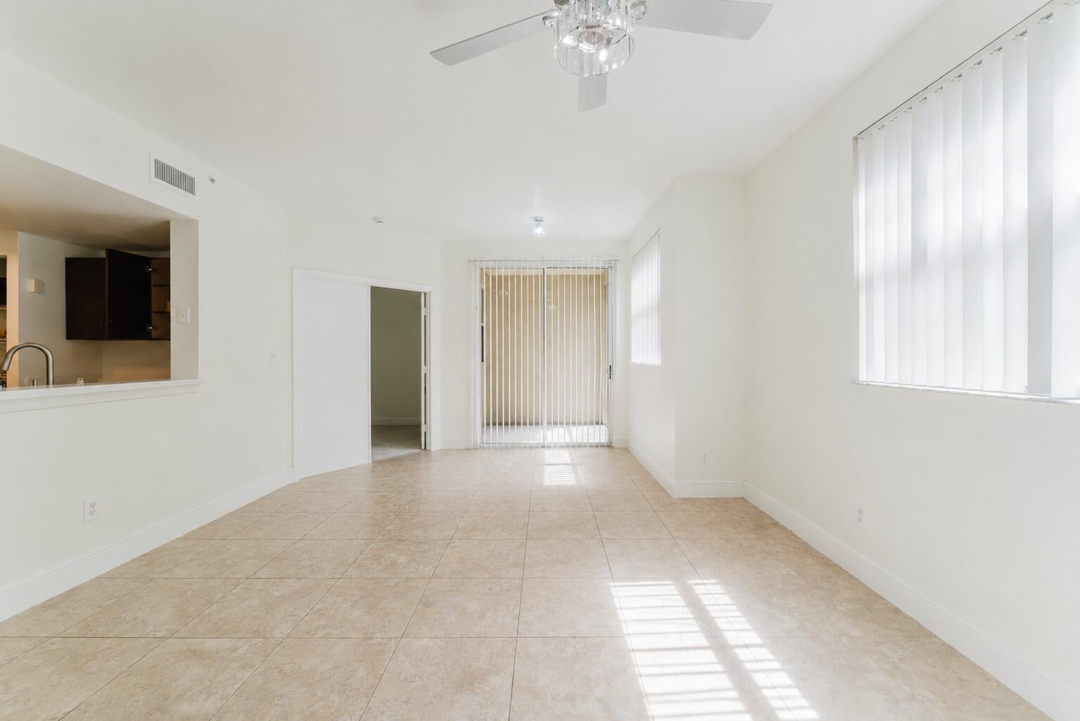 Residence photo 7