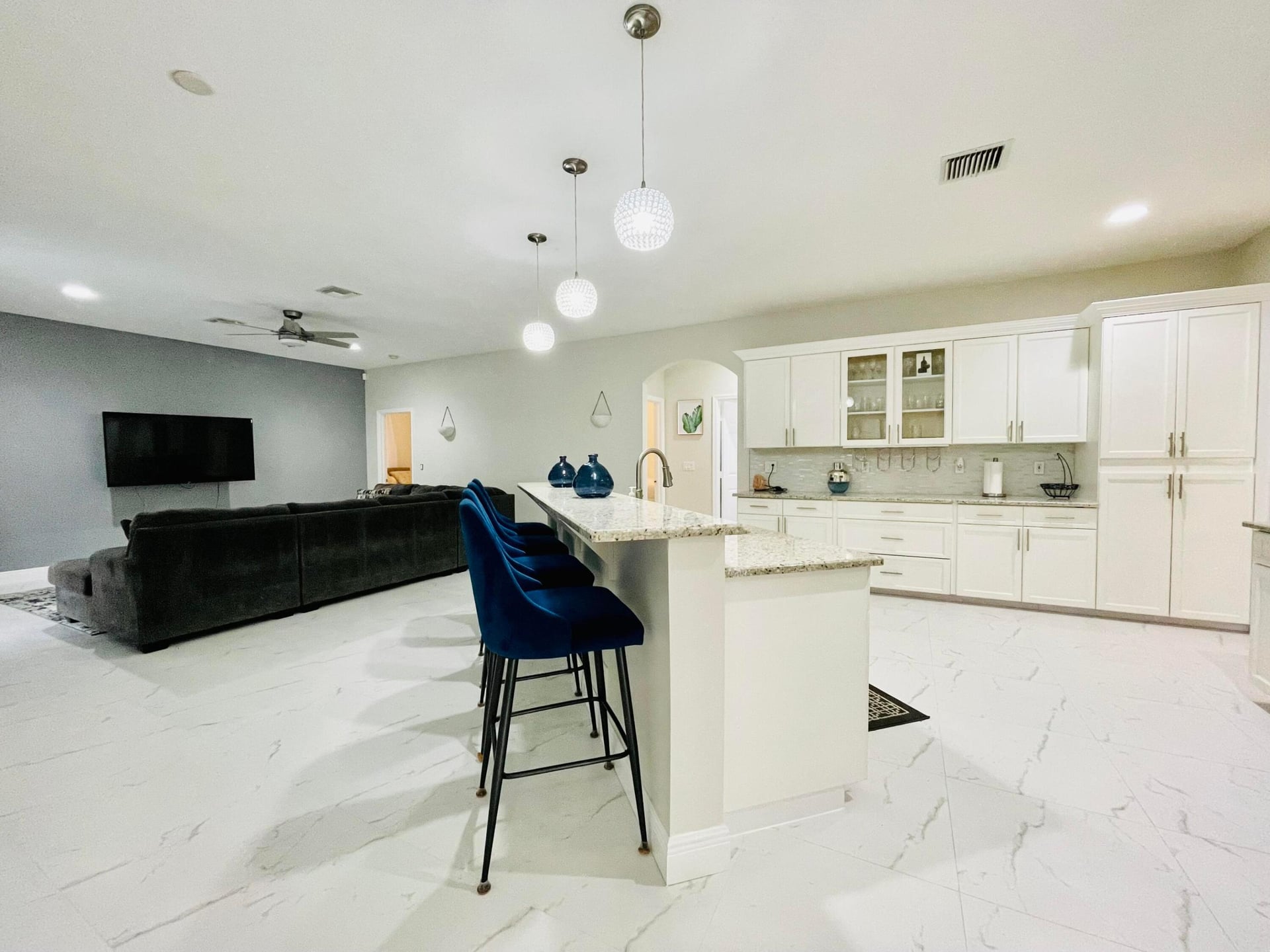  Residence photo 8