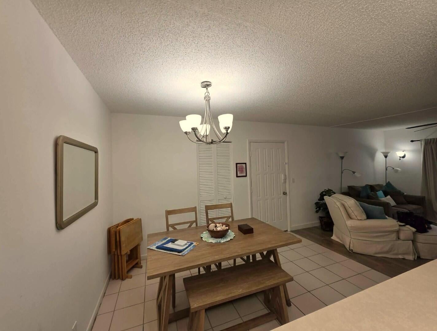  Unit 14A photo 7