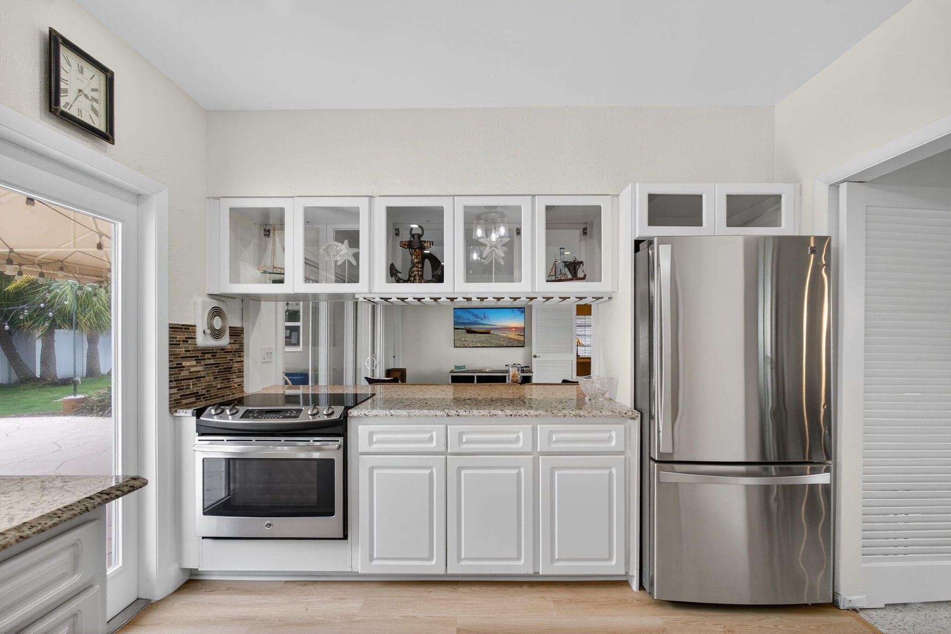 Palm Beach Isles Residence photo 16