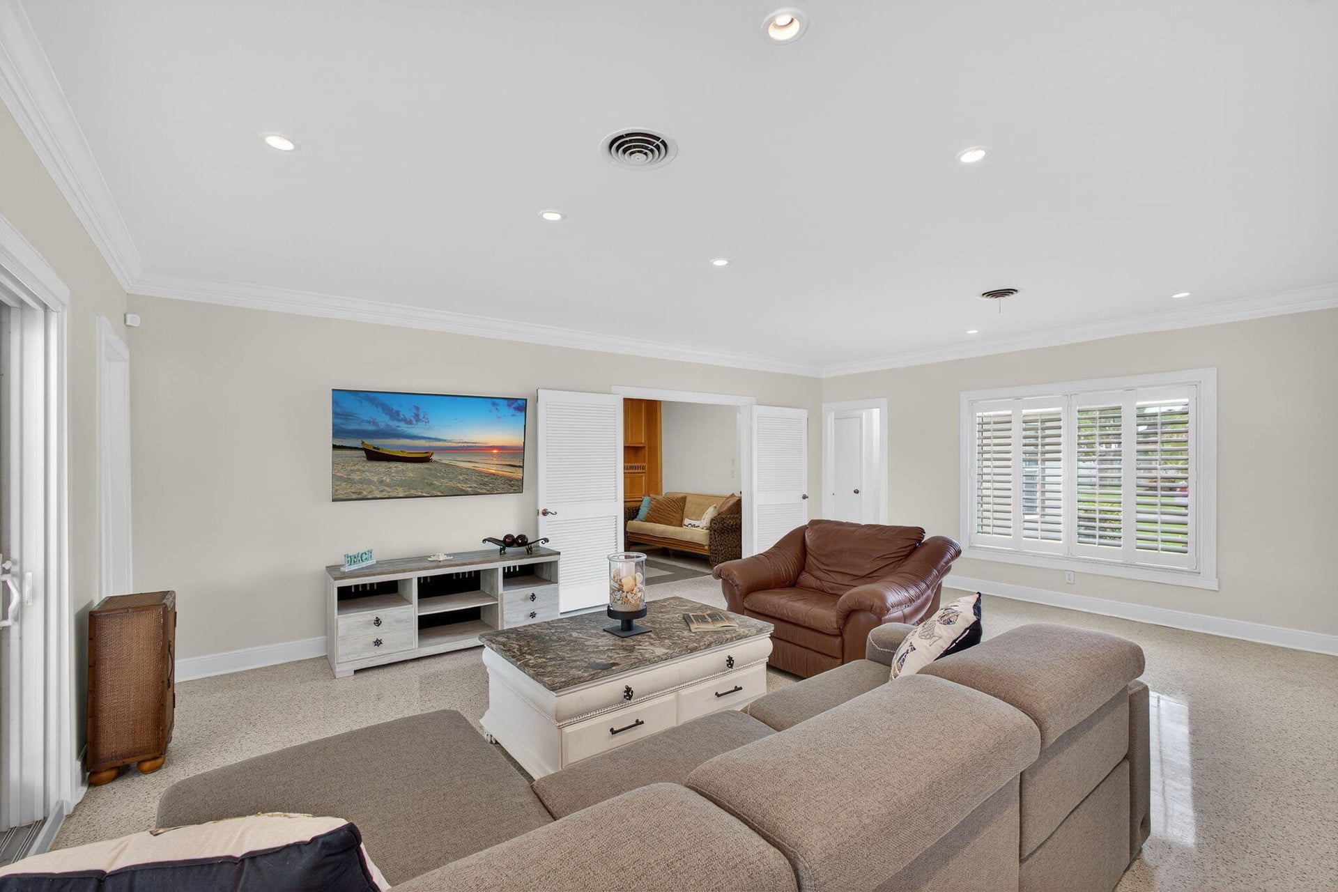 Palm Beach Isles Residence photo 28