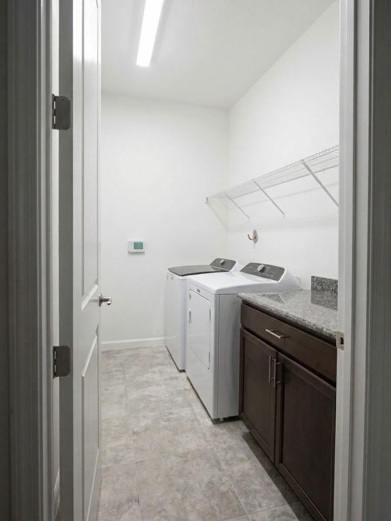  Residence photo 6