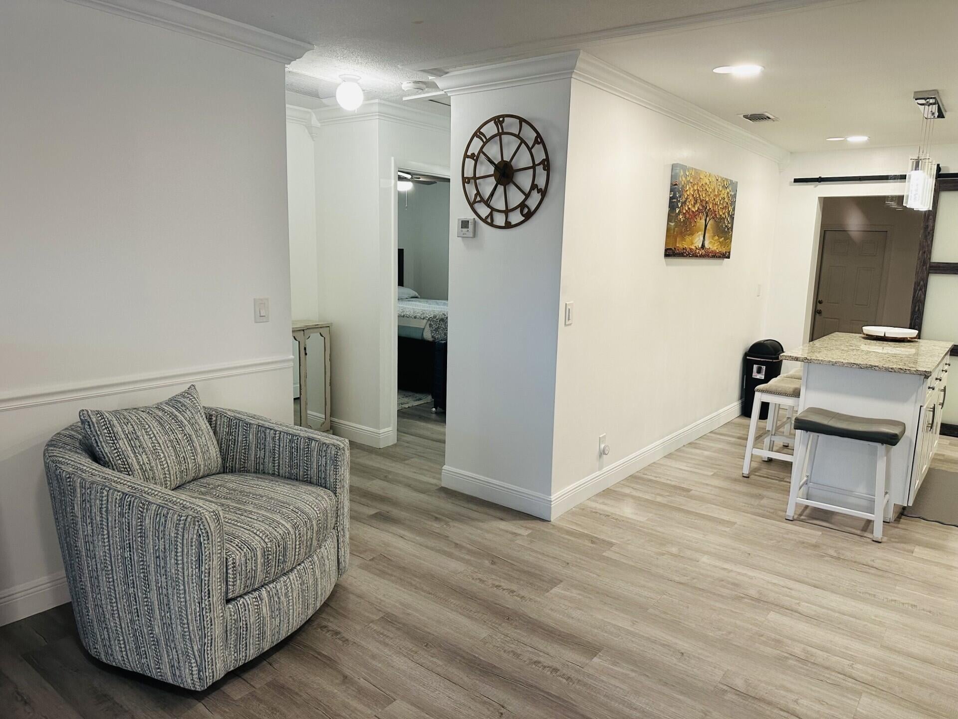  Residence photo 11