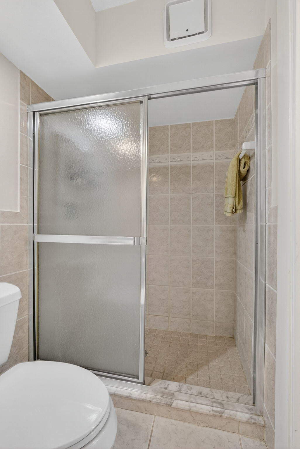 Unit 301 photo 23