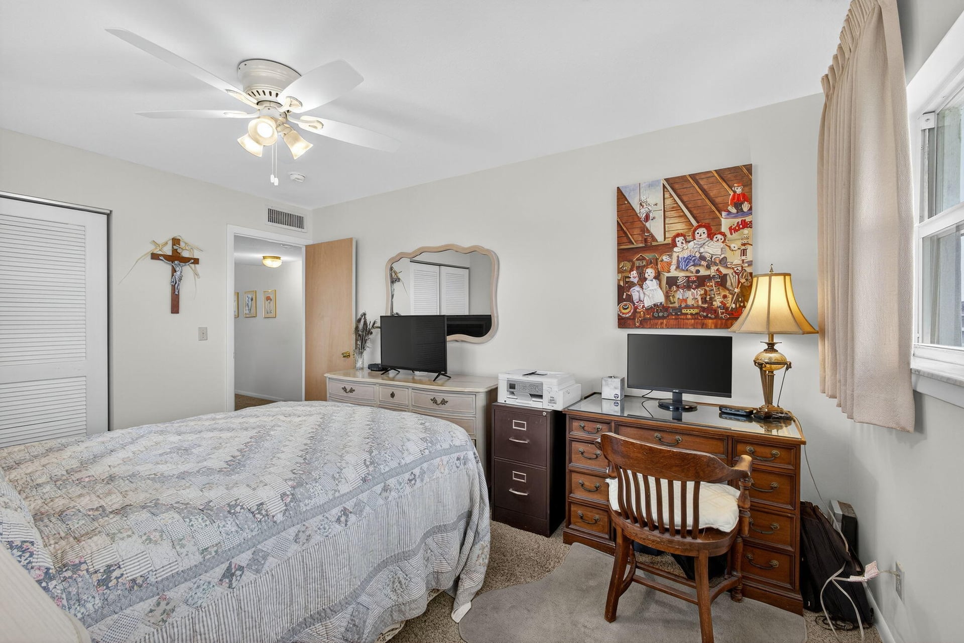 Unit 301 photo 27