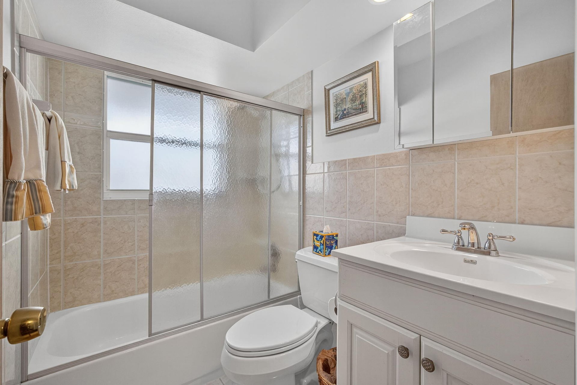 Unit 301 photo 28