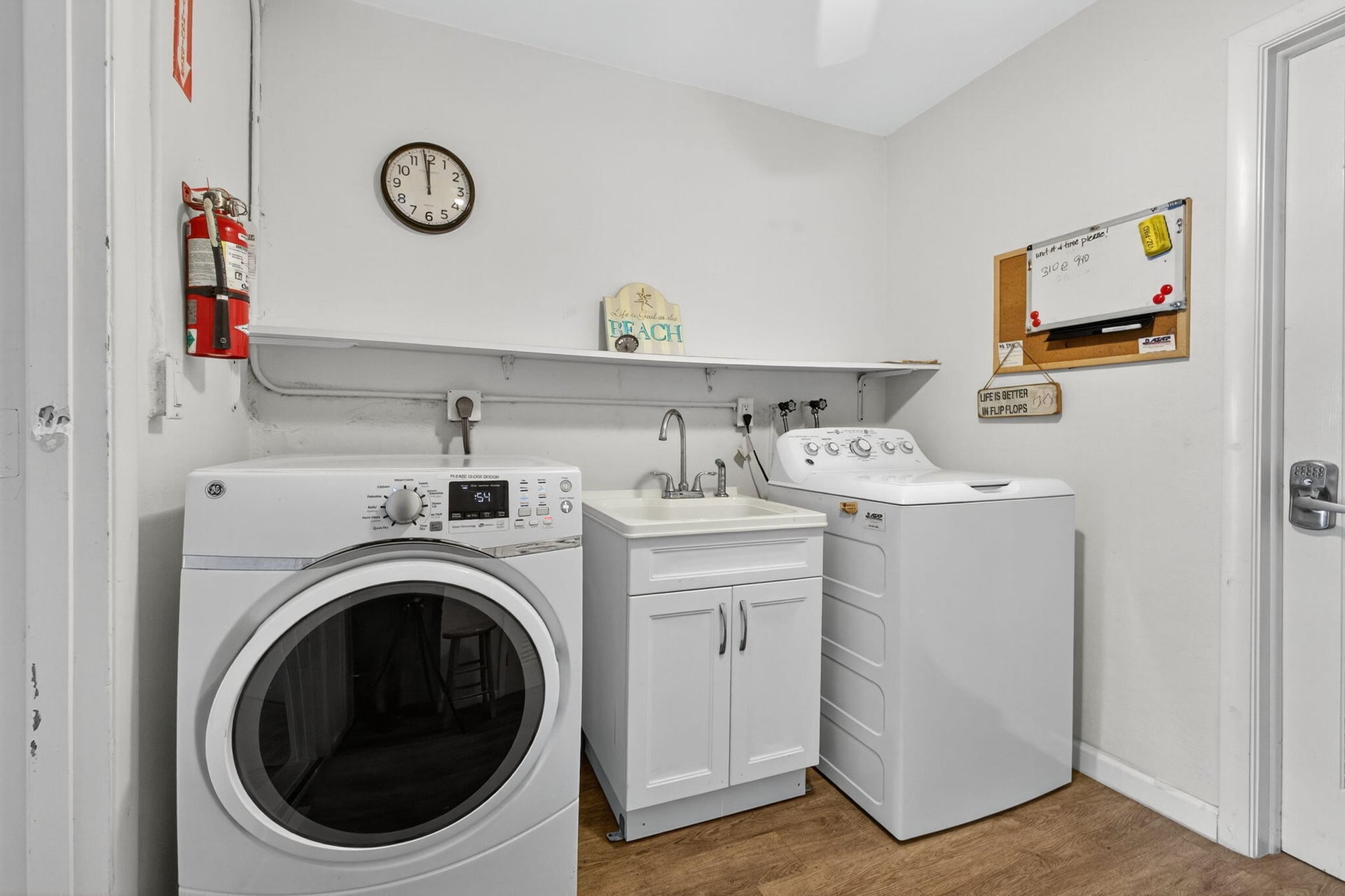 Unit 301 photo 30