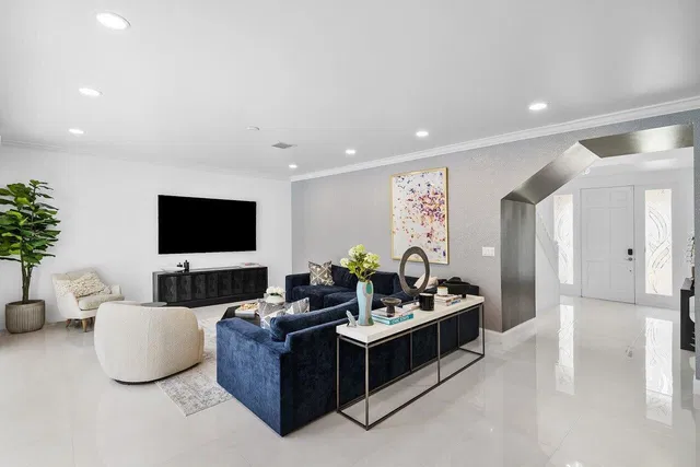 Woodfield Country Club Residence photo 5