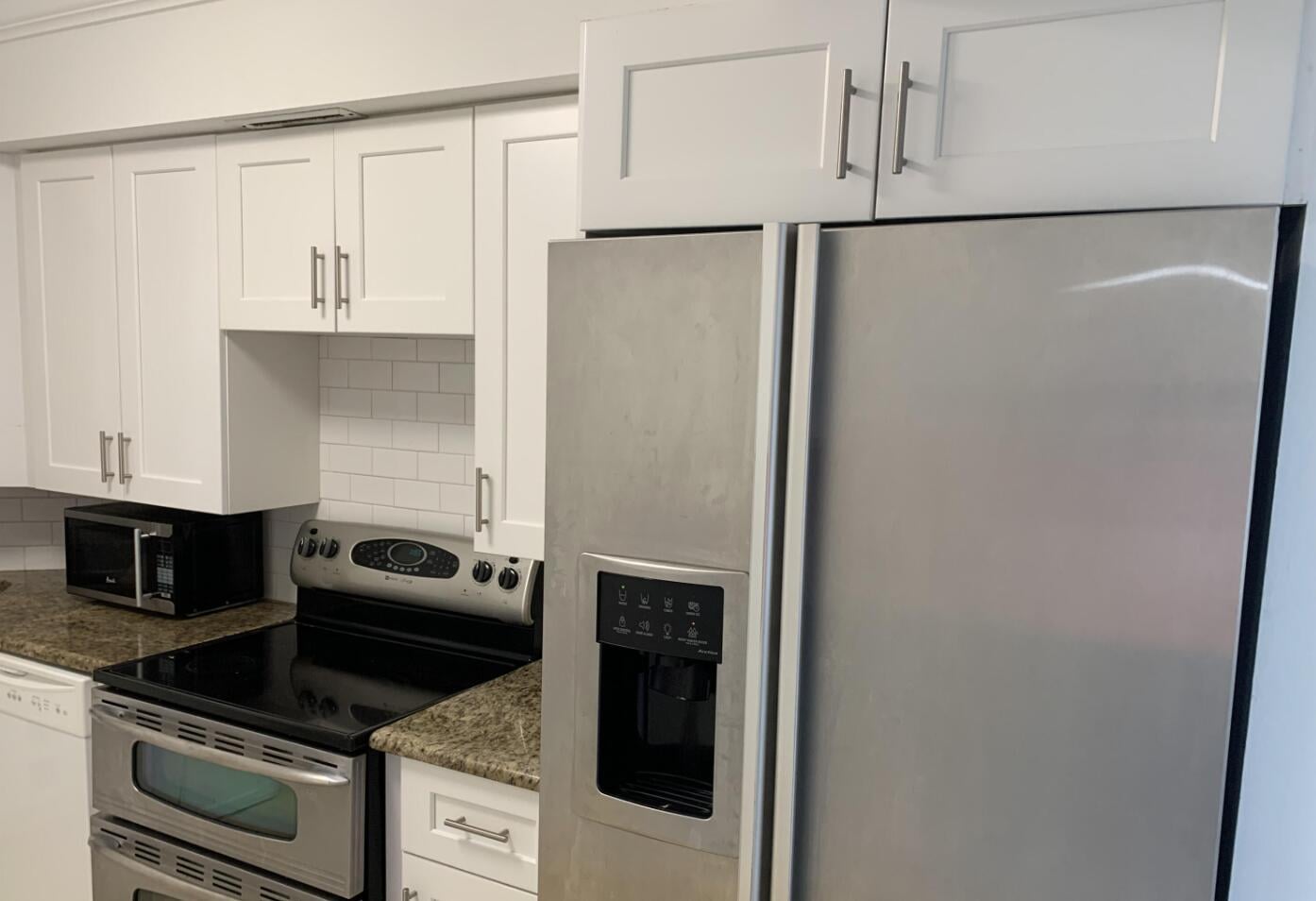 Presidential Place Unit 202 photo 4