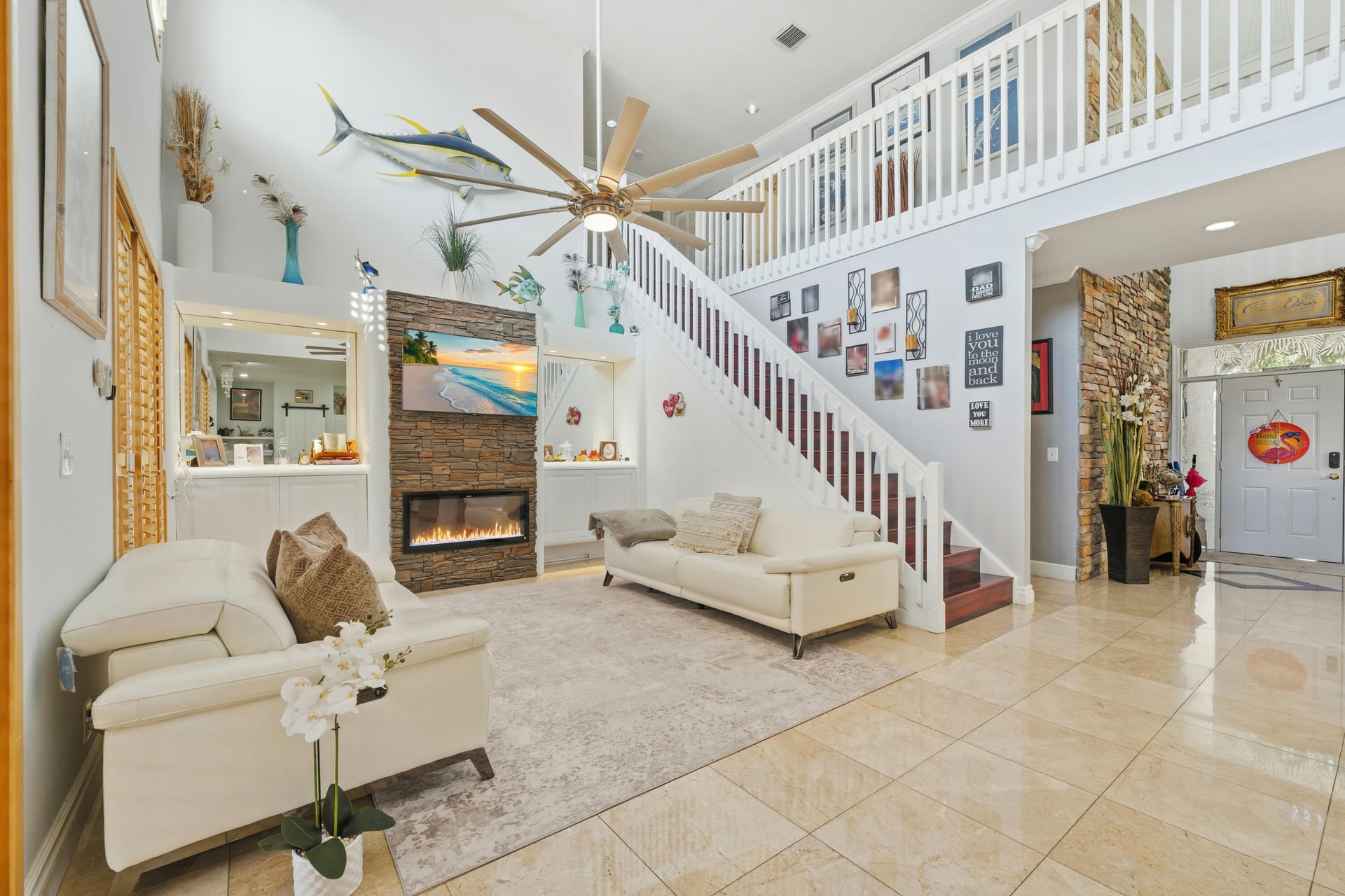  Residence photo 4