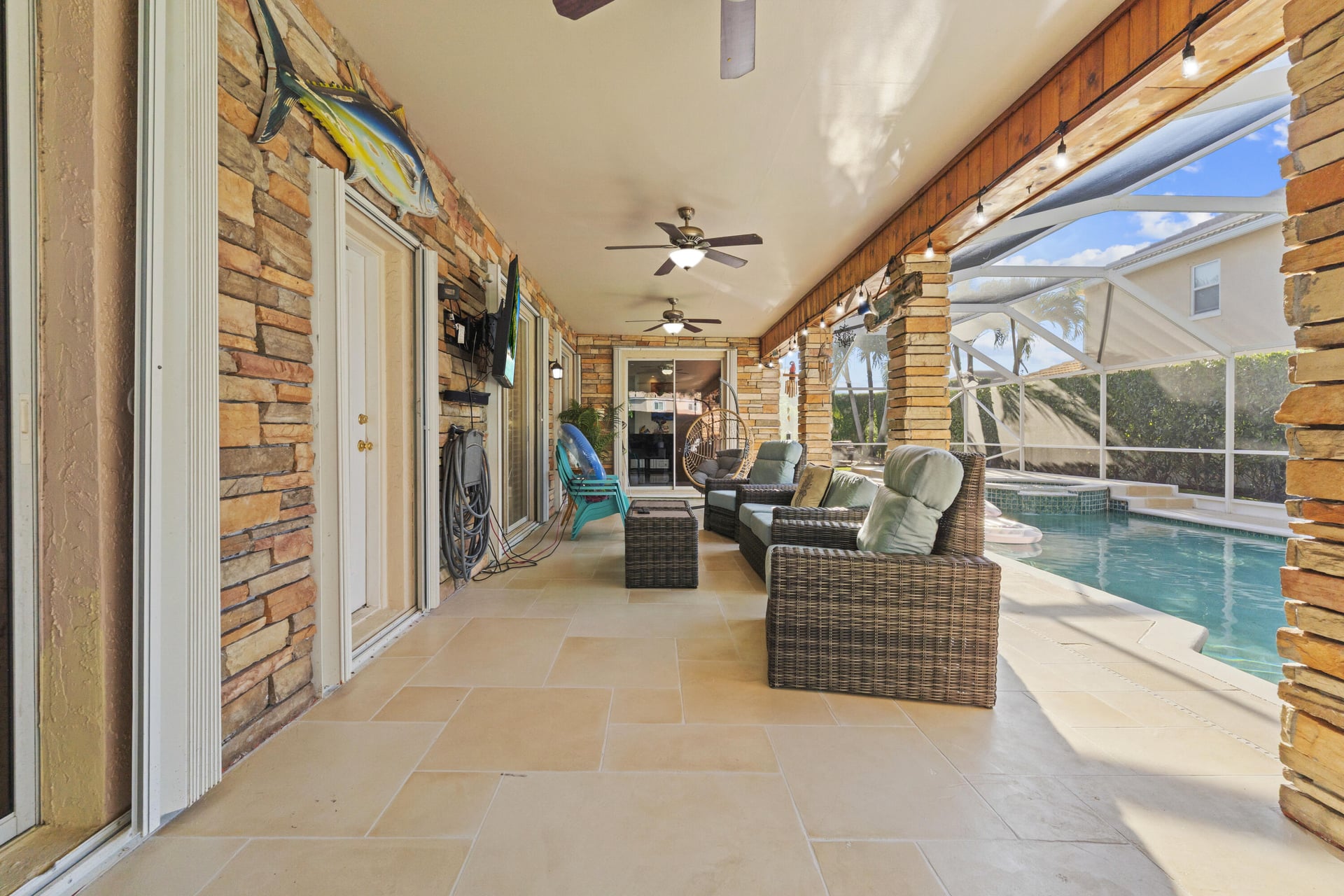  Residence photo 34