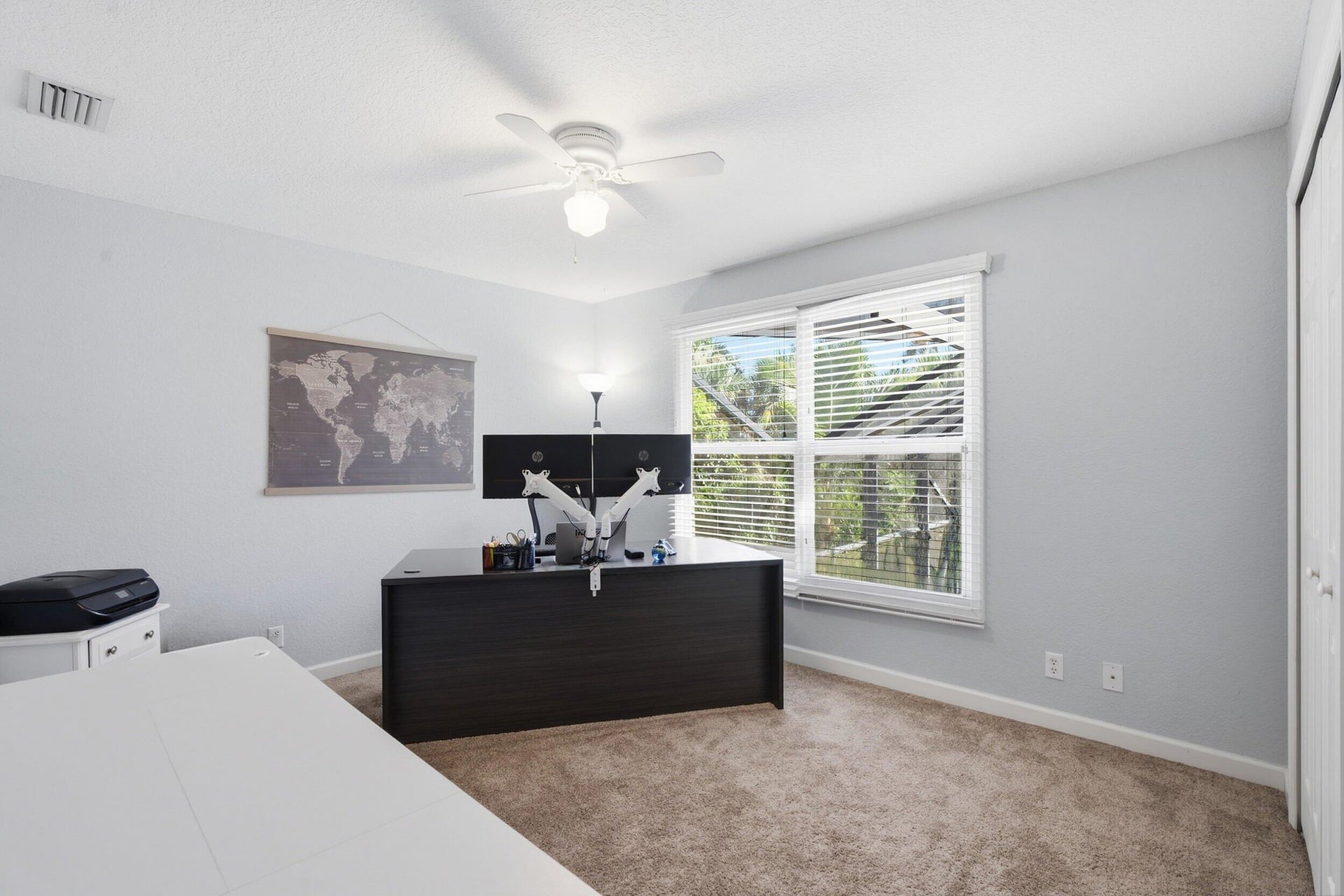 Residence photo 33