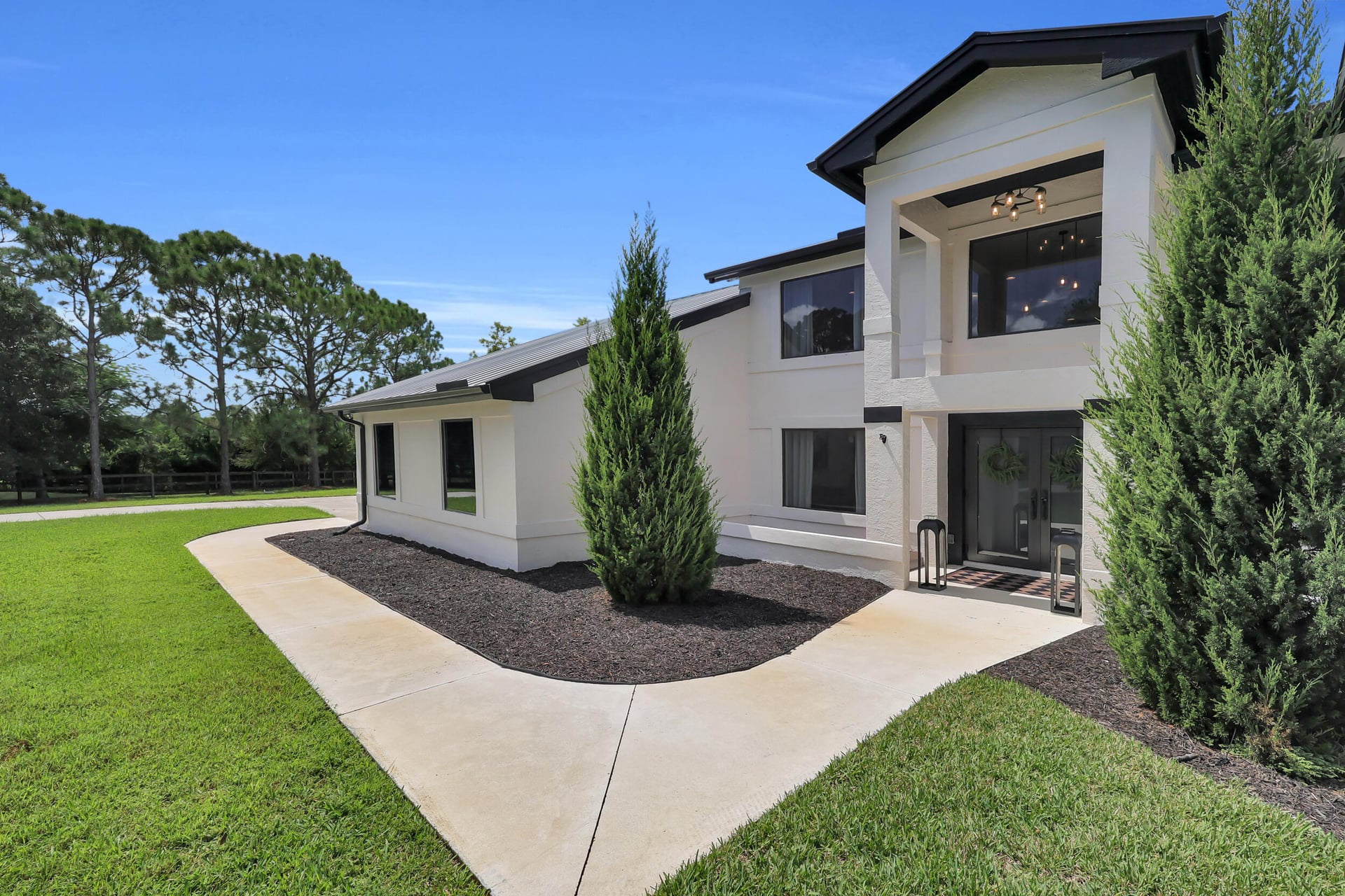  Residence photo 5