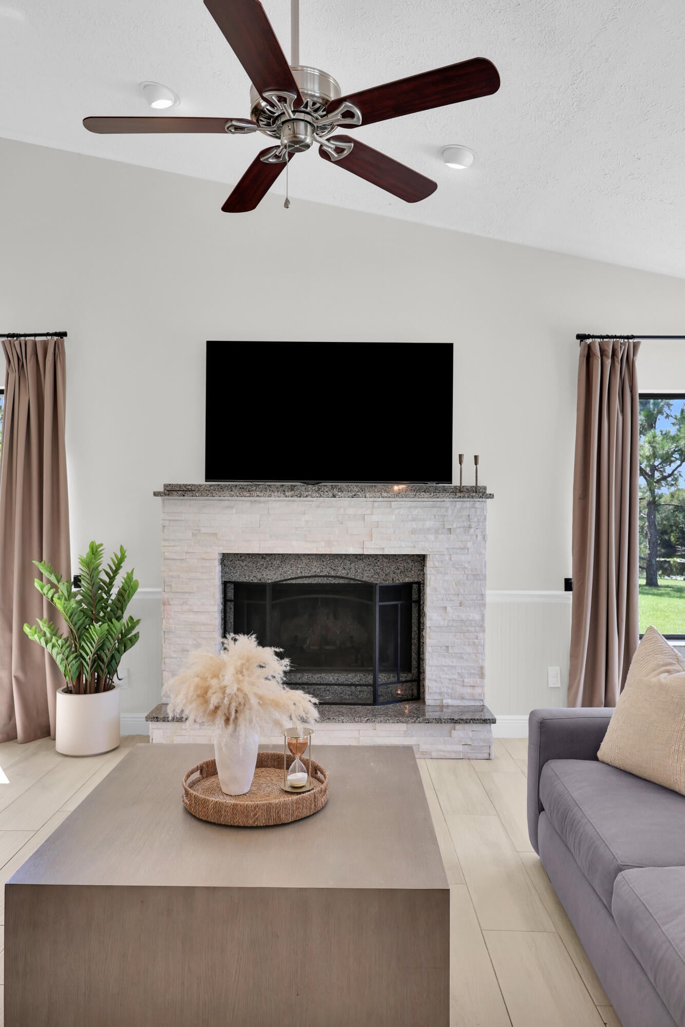  Residence photo 18