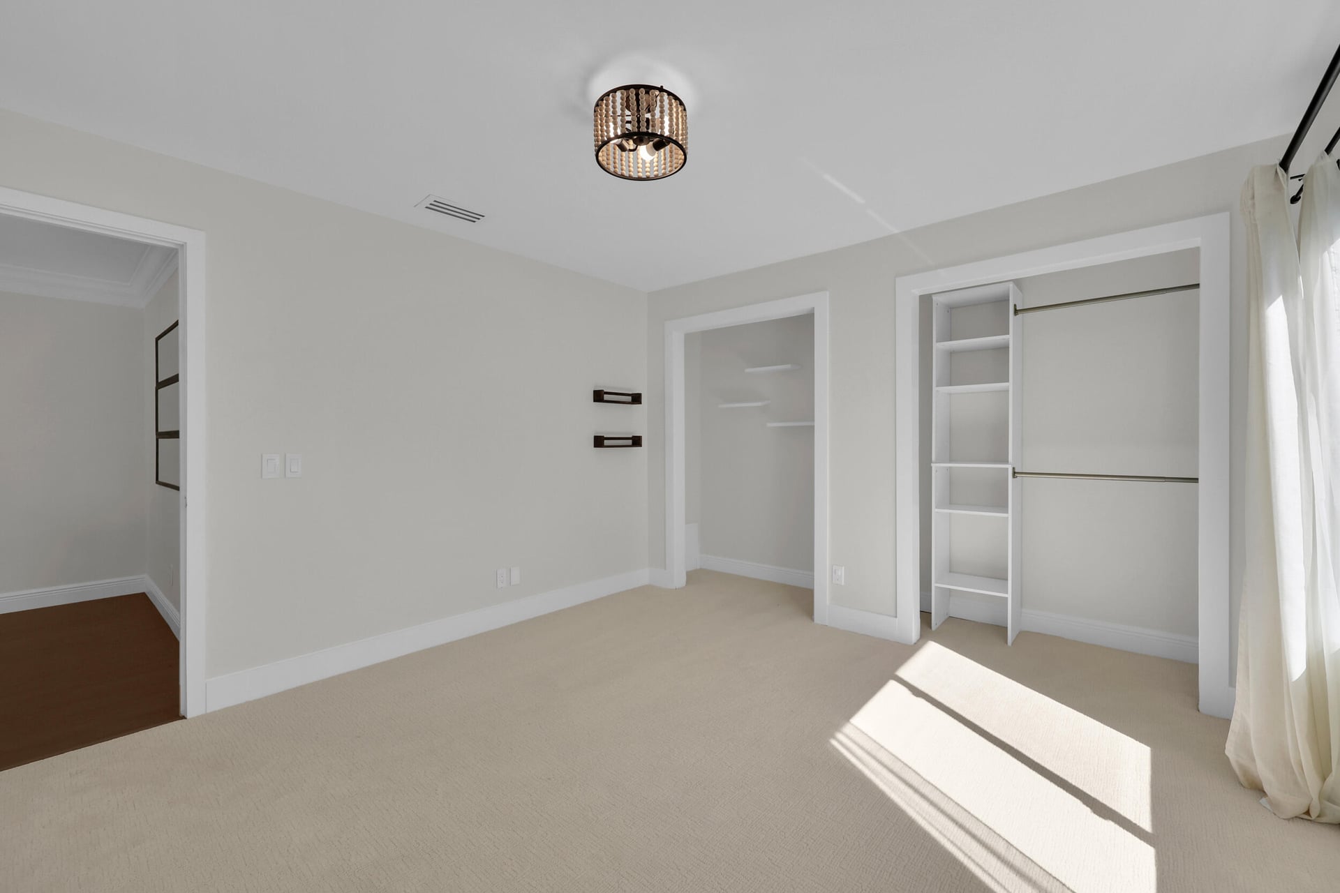  Residence photo 42