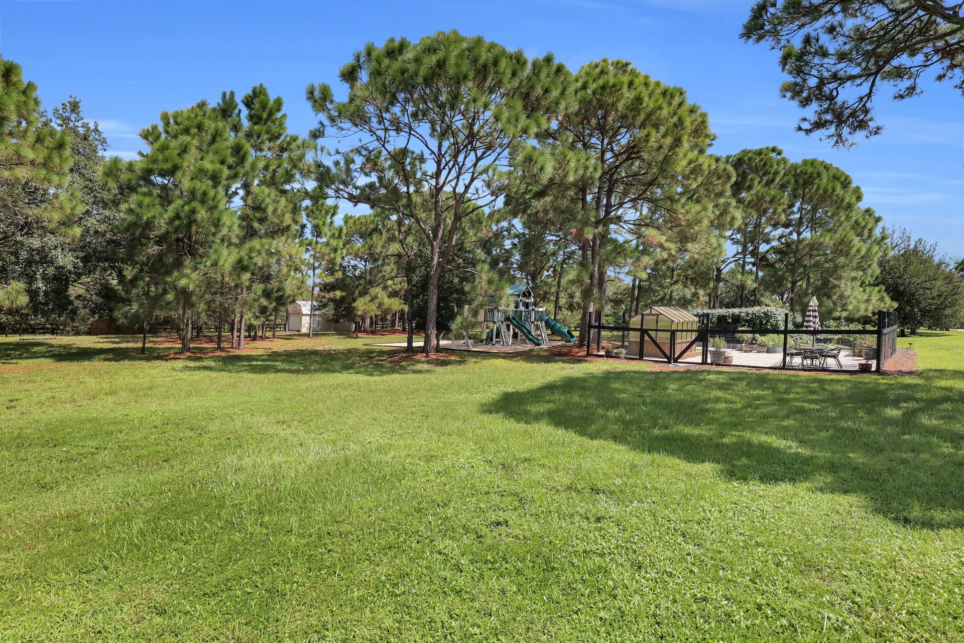  Residence photo 86
