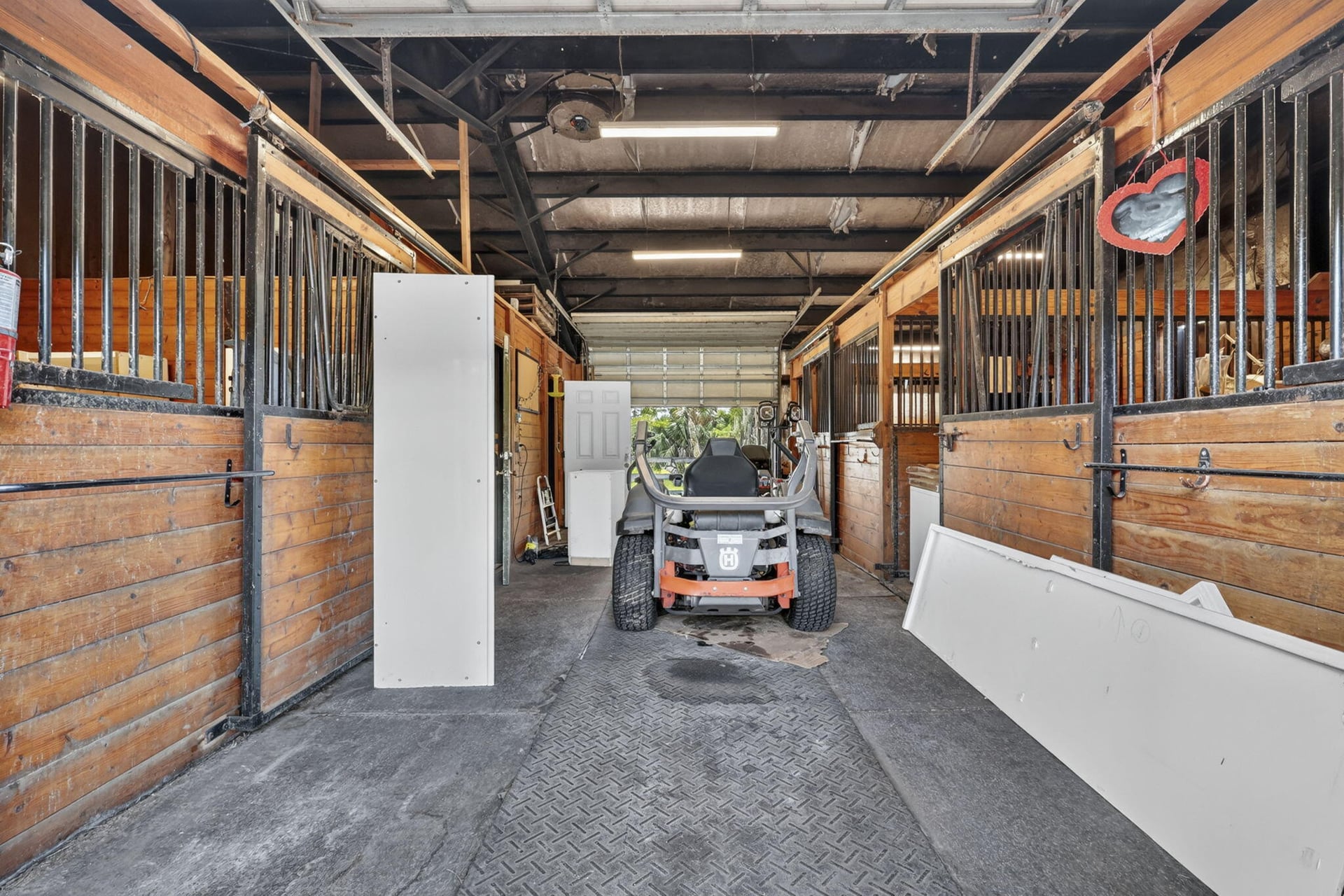 Residence photo 32