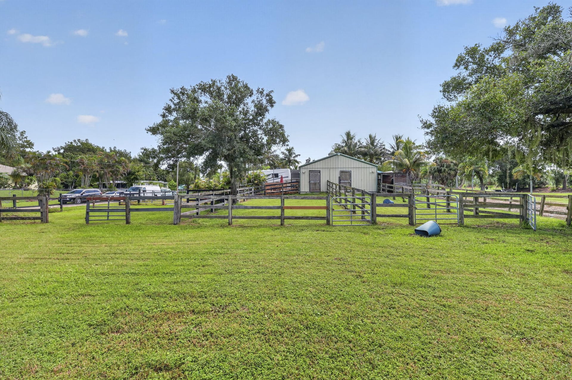 Residence photo 44