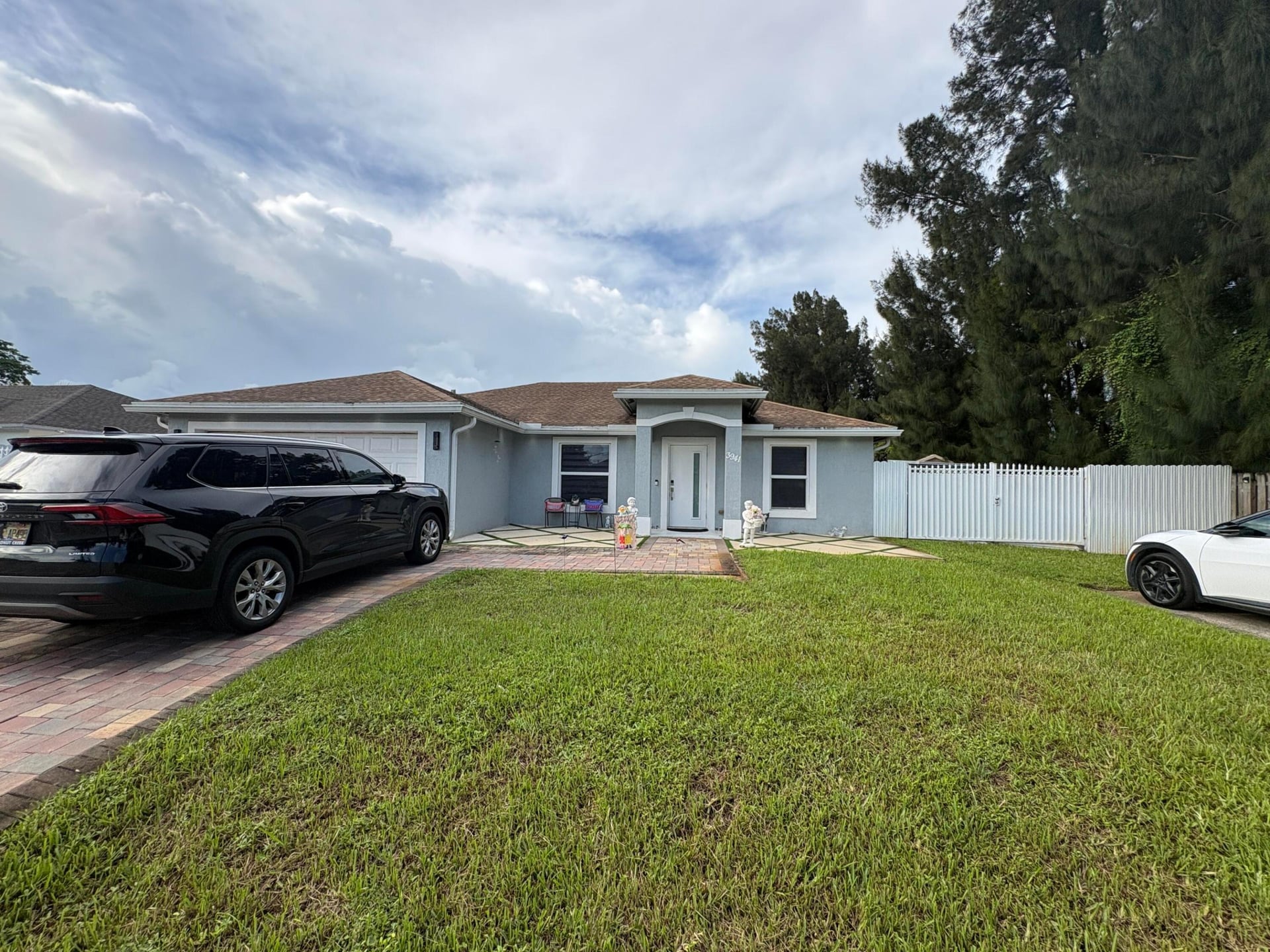 Residence photo 5