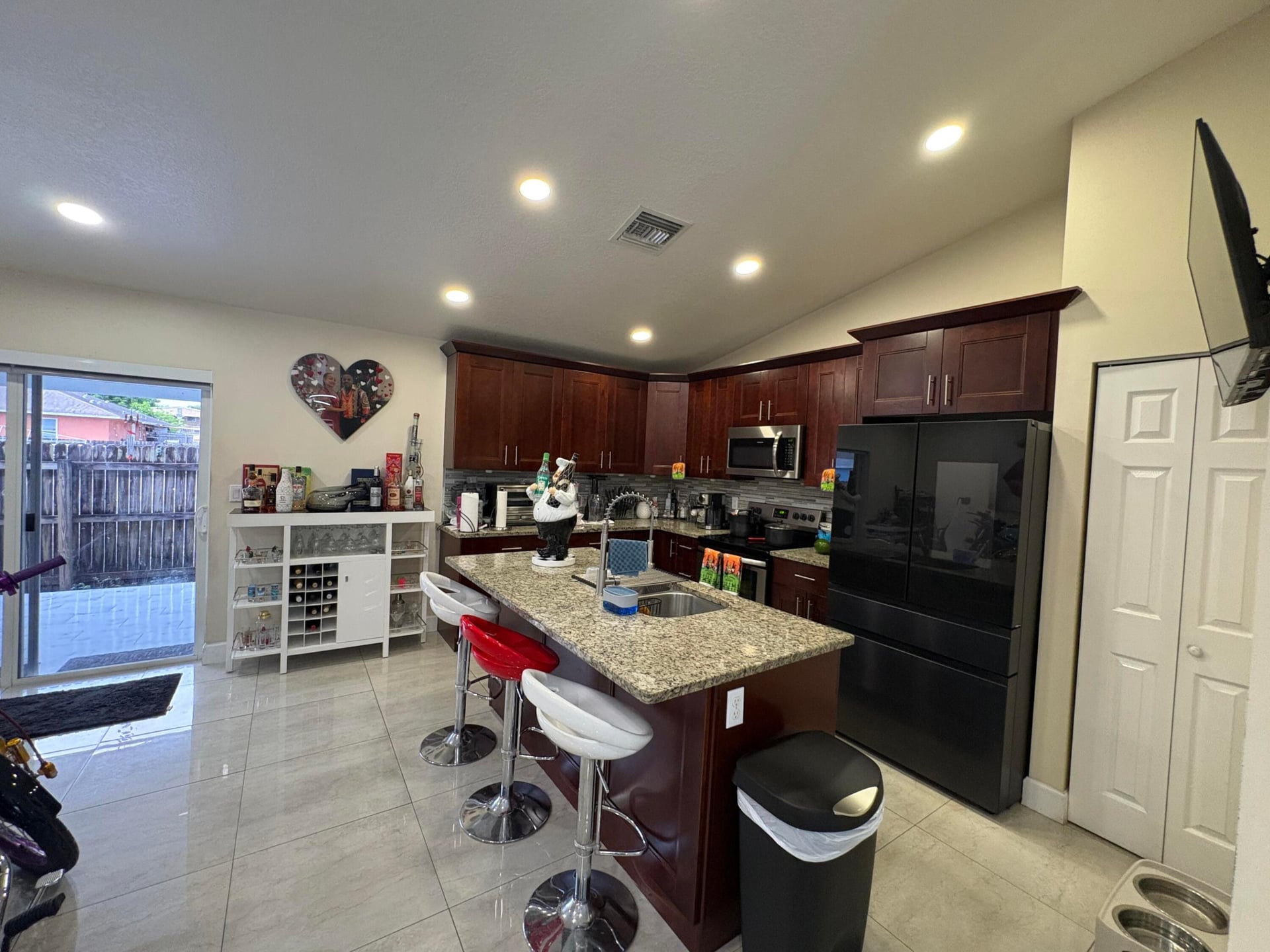 Residence photo 12