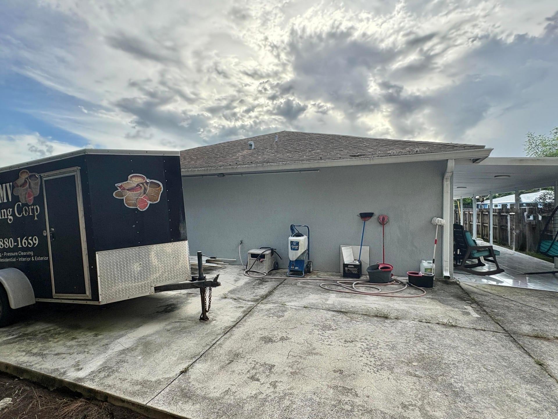 Residence photo 32