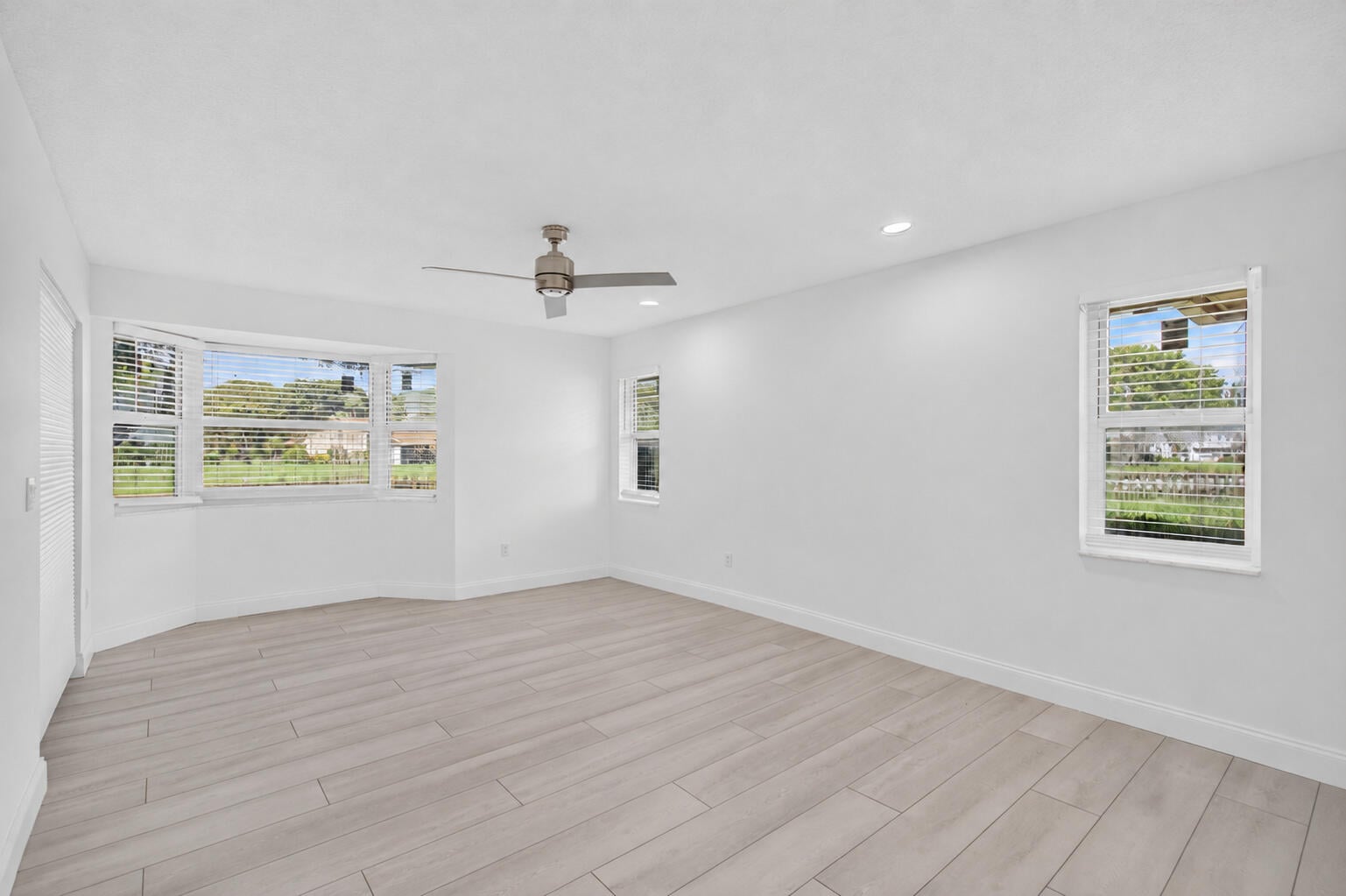  Residence photo 14