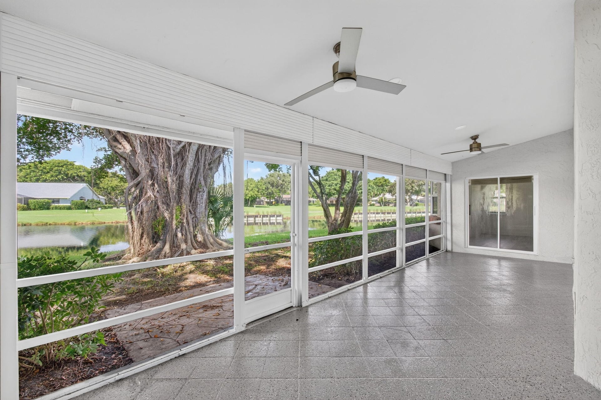  Residence photo 29