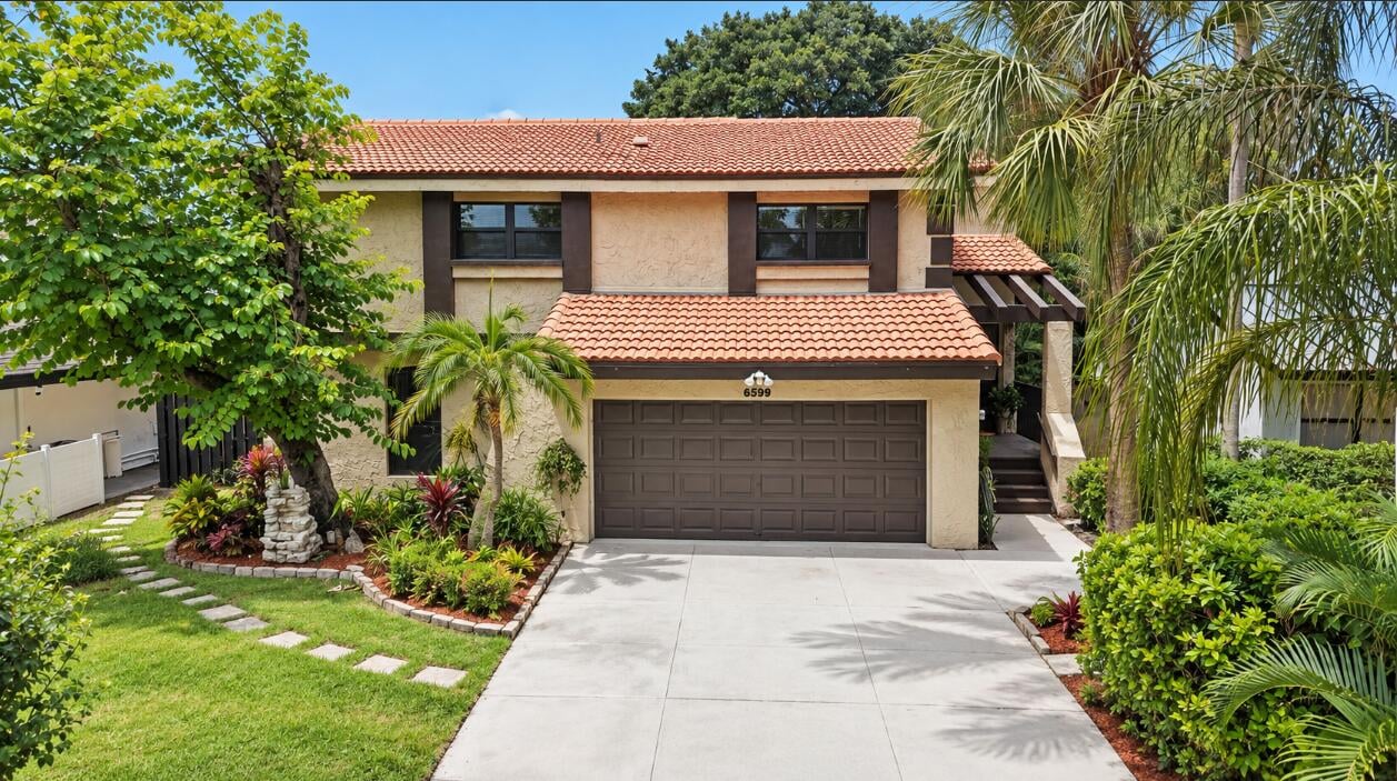 Residence photo 2