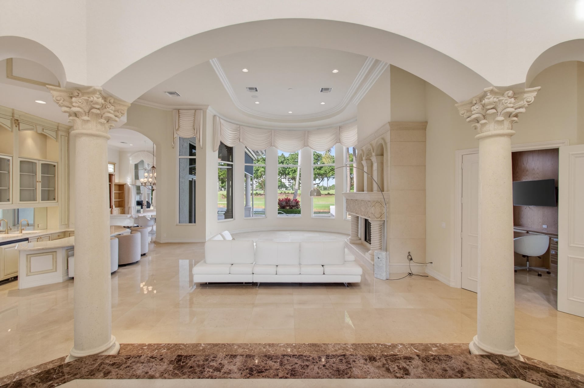  Residence photo 18