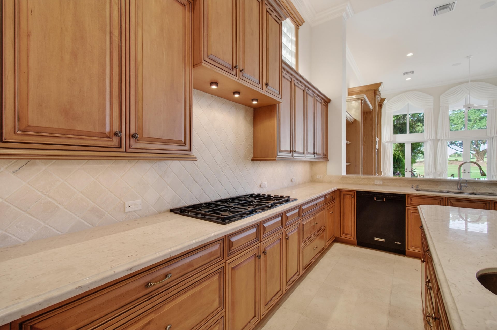  Residence photo 44