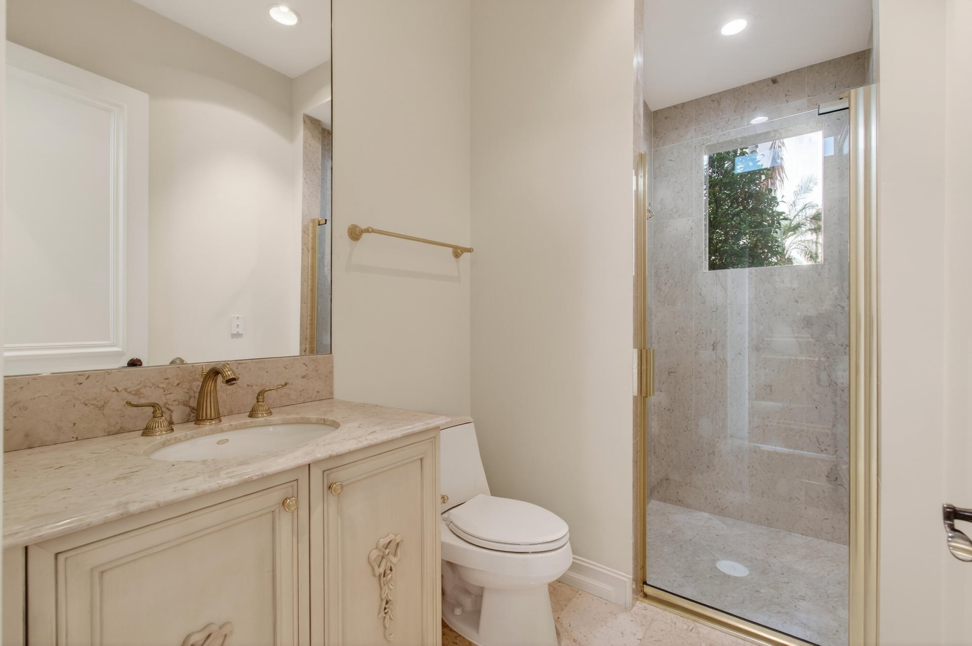  Residence photo 55