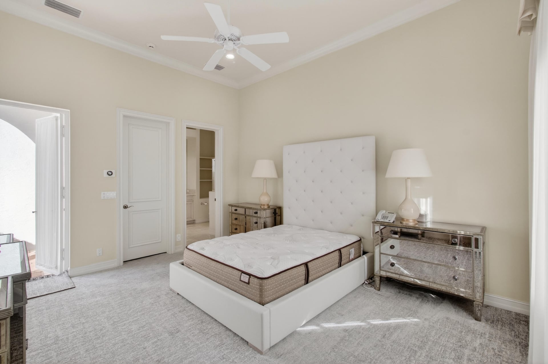  Residence photo 95