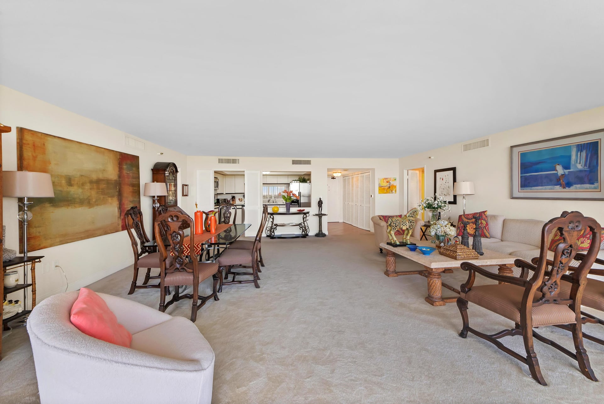 Unit 1603 photo 5