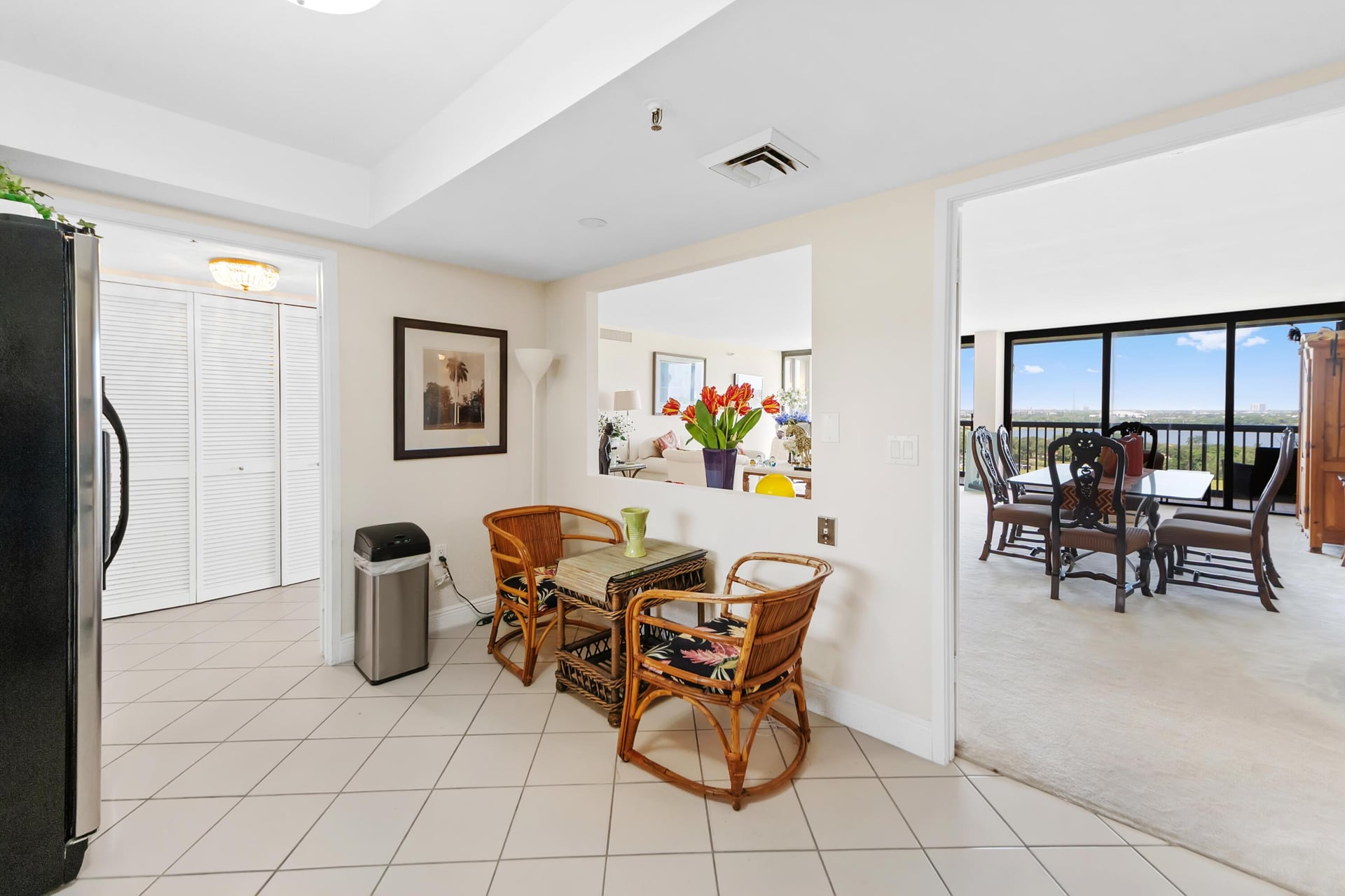 Unit 1603 photo 18