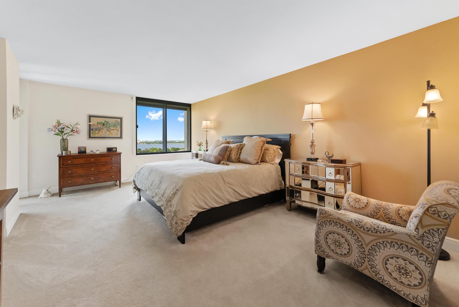 Unit 1603 photo 19