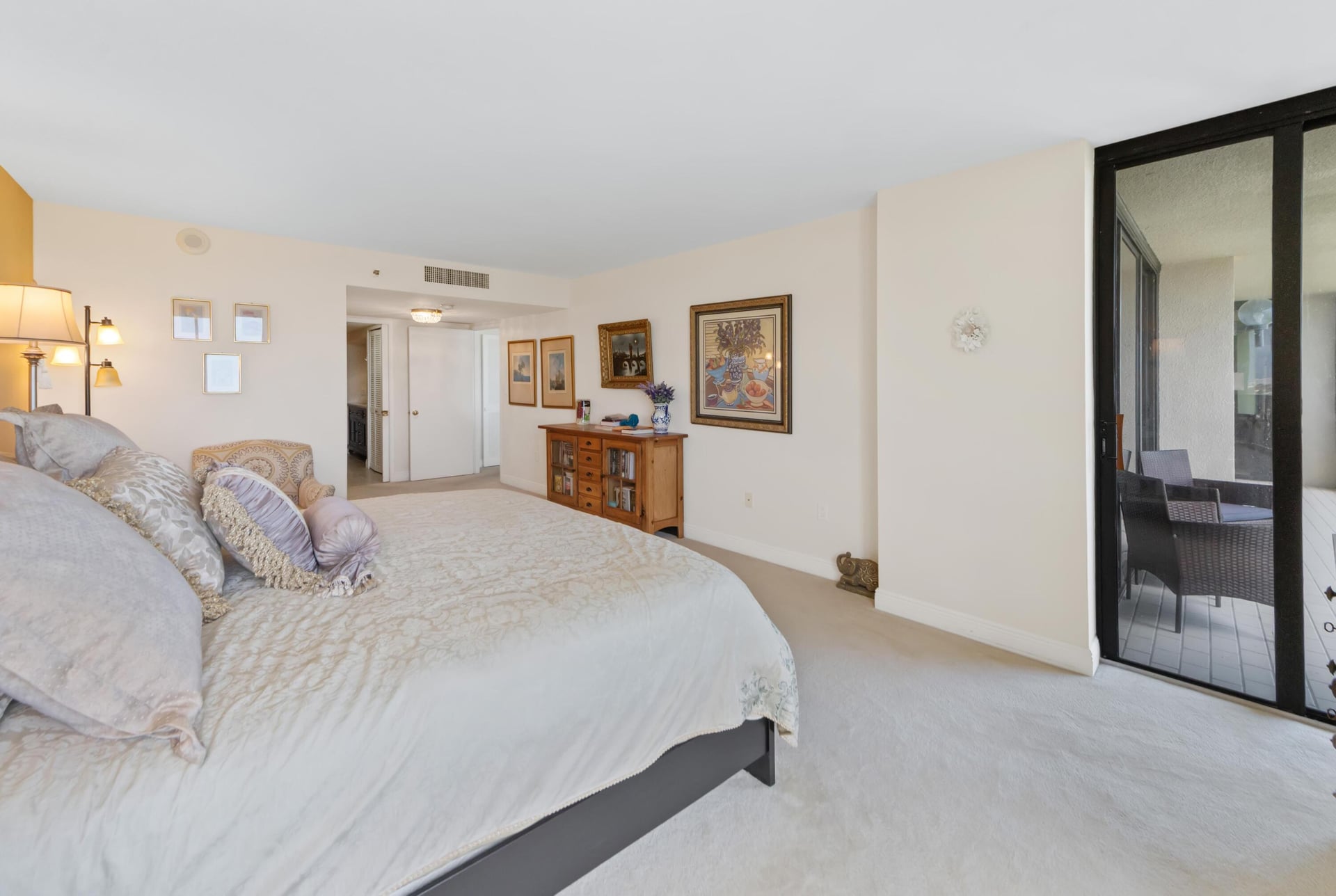 Unit 1603 photo 21