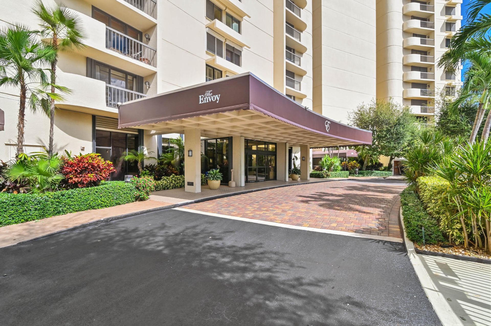 Unit 1603 photo 32