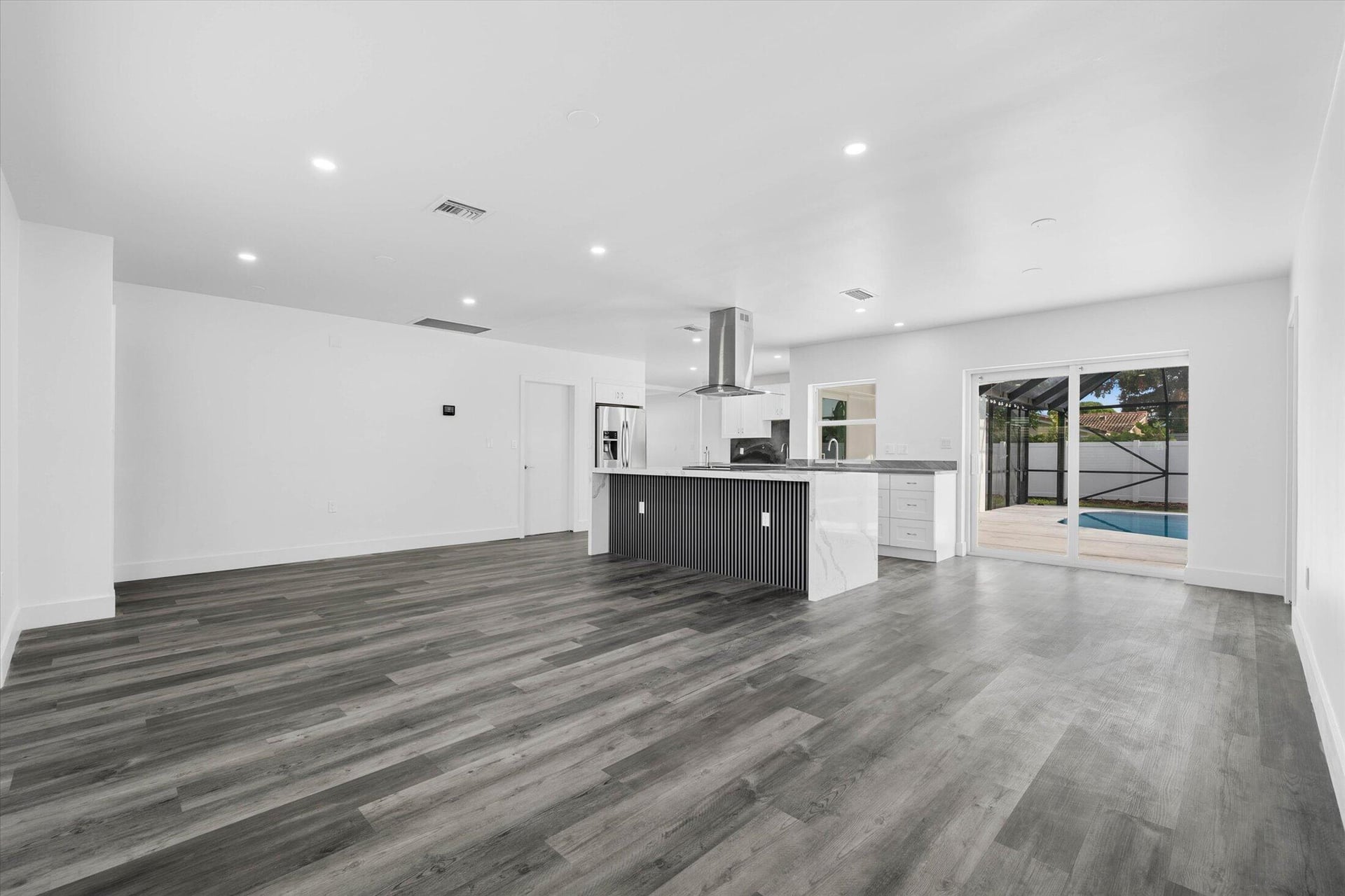 Residence photo 2