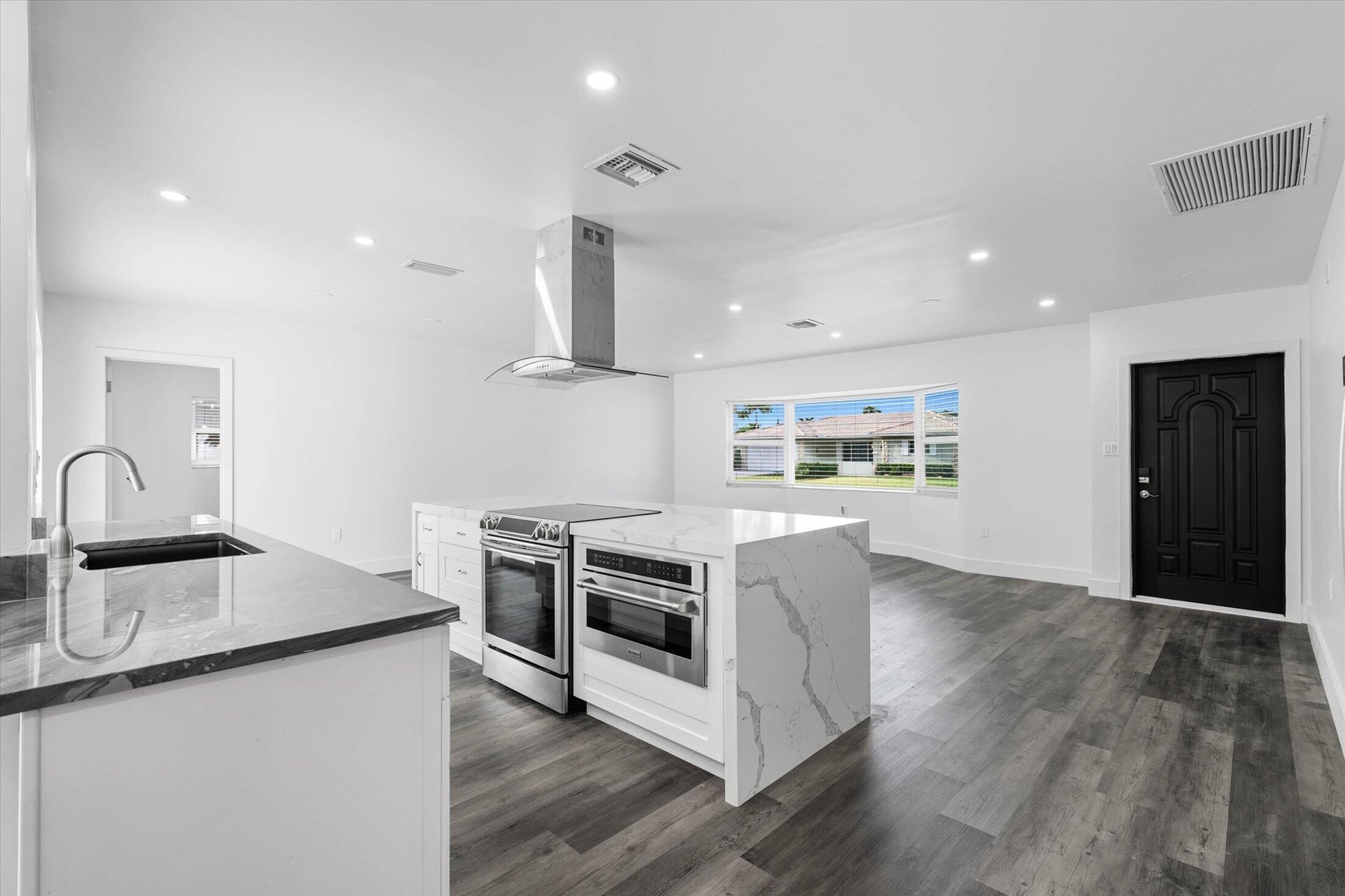 Residence photo 9