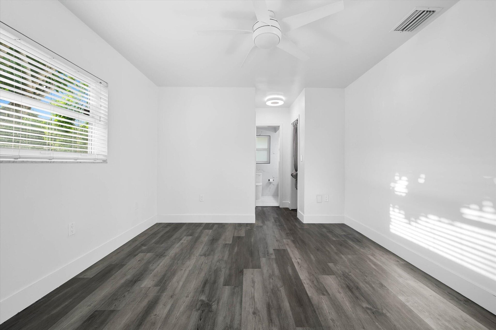 Residence photo 15