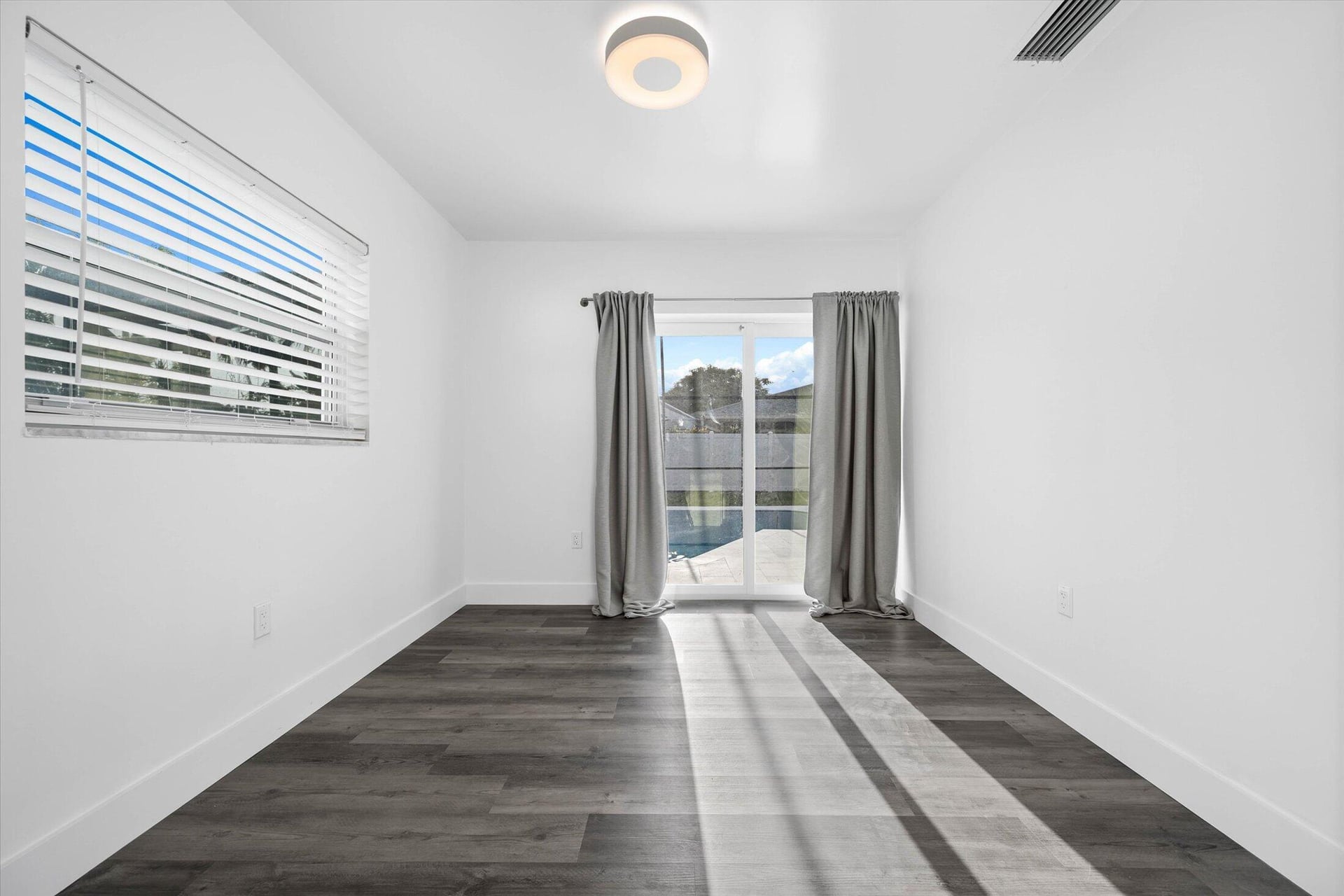 Residence photo 21
