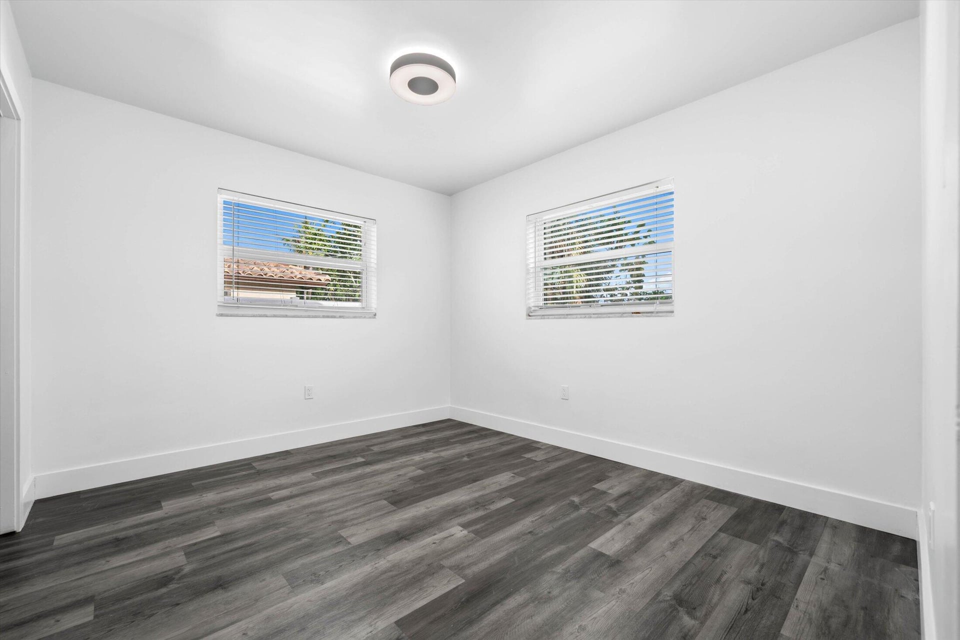 Residence photo 24