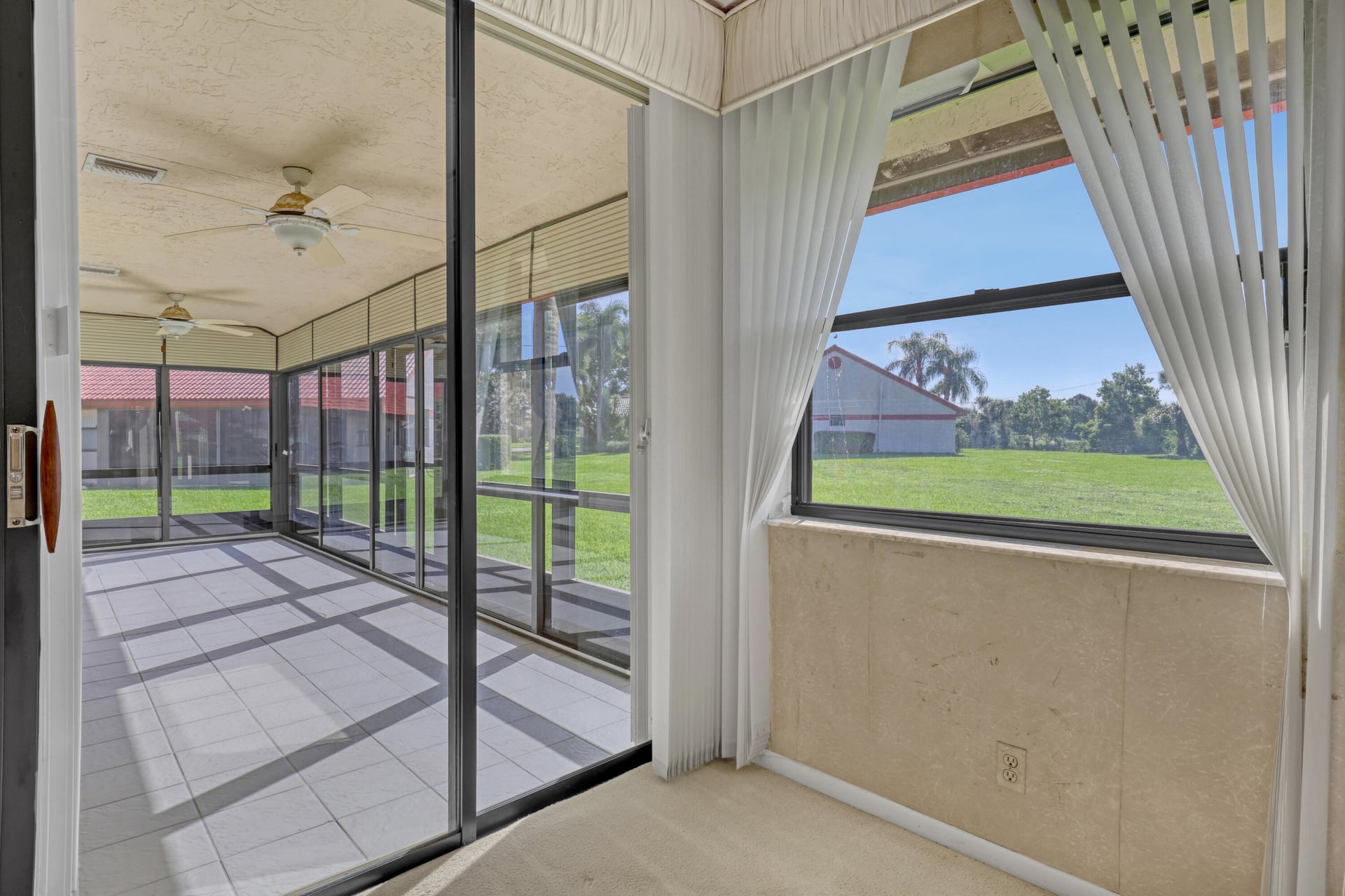  Residence photo 23