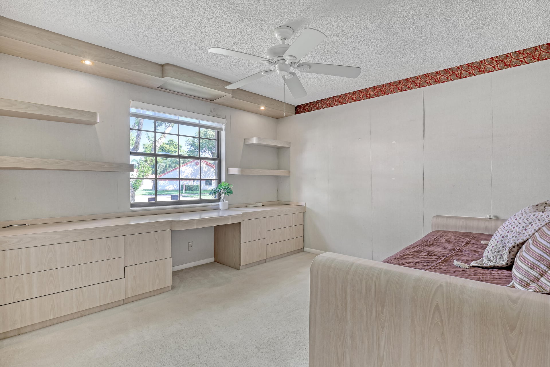  Residence photo 27