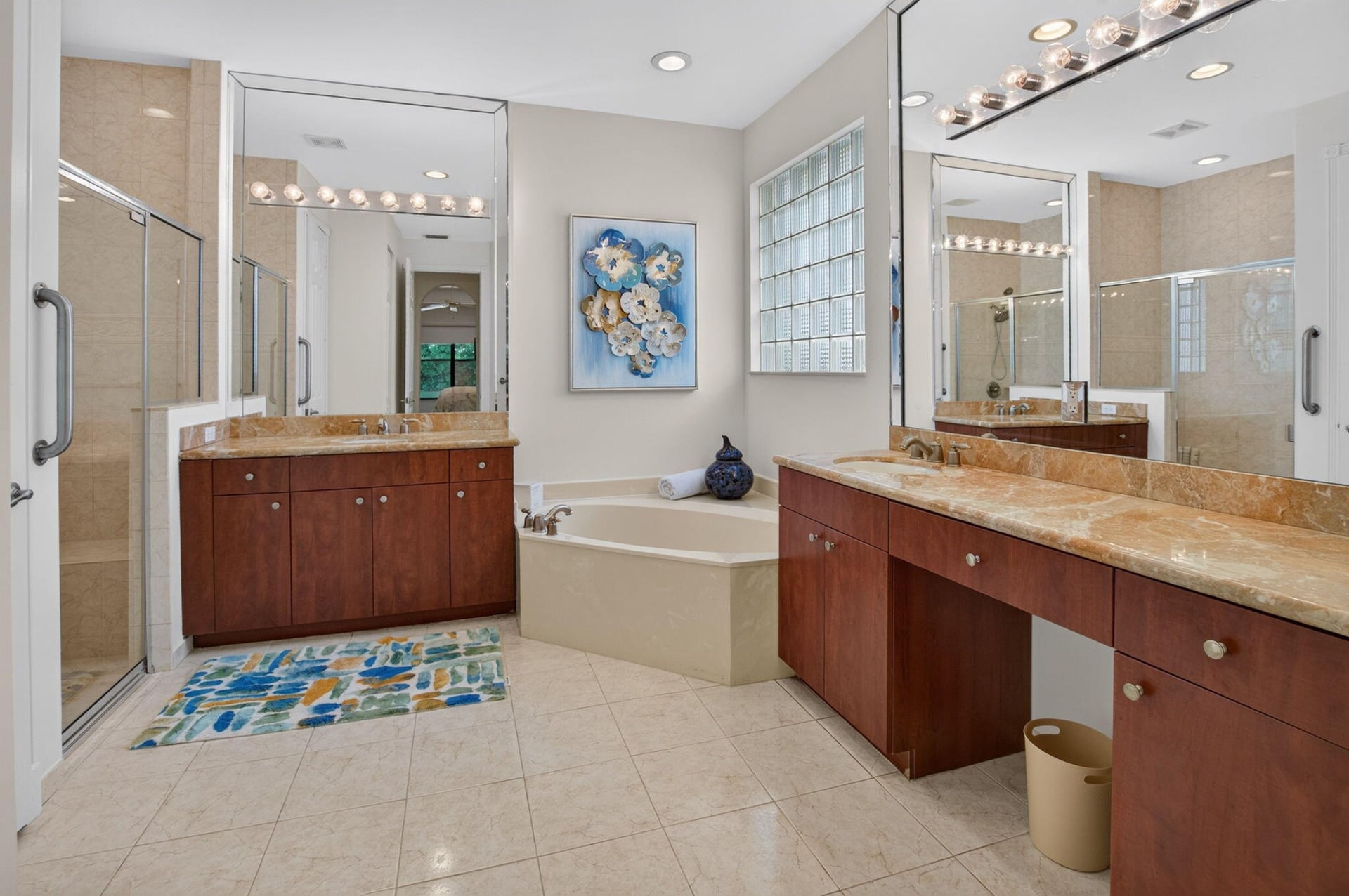  Residence photo 31