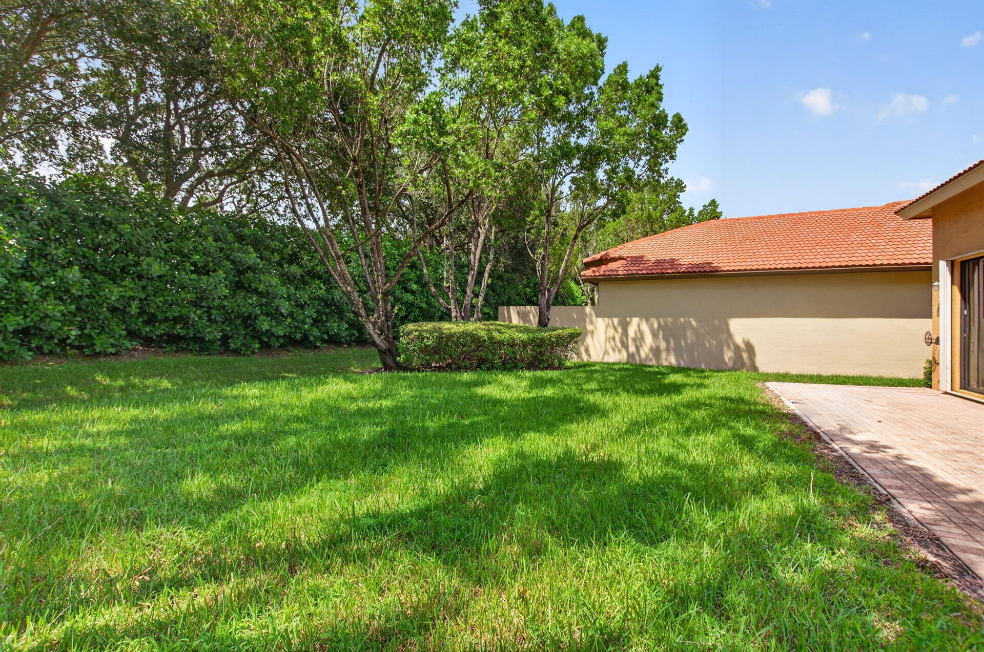 Residence photo 42