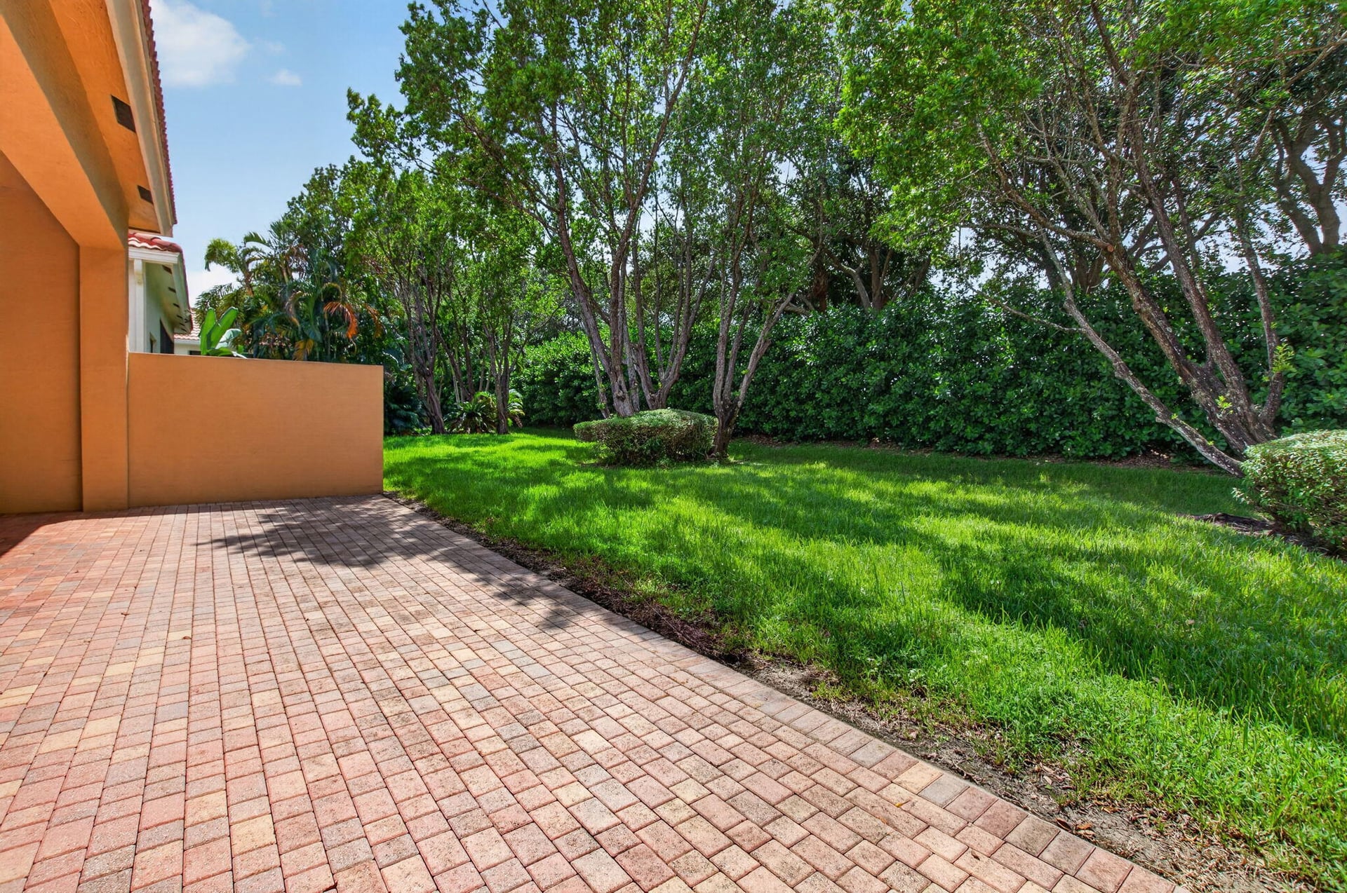  Residence photo 45