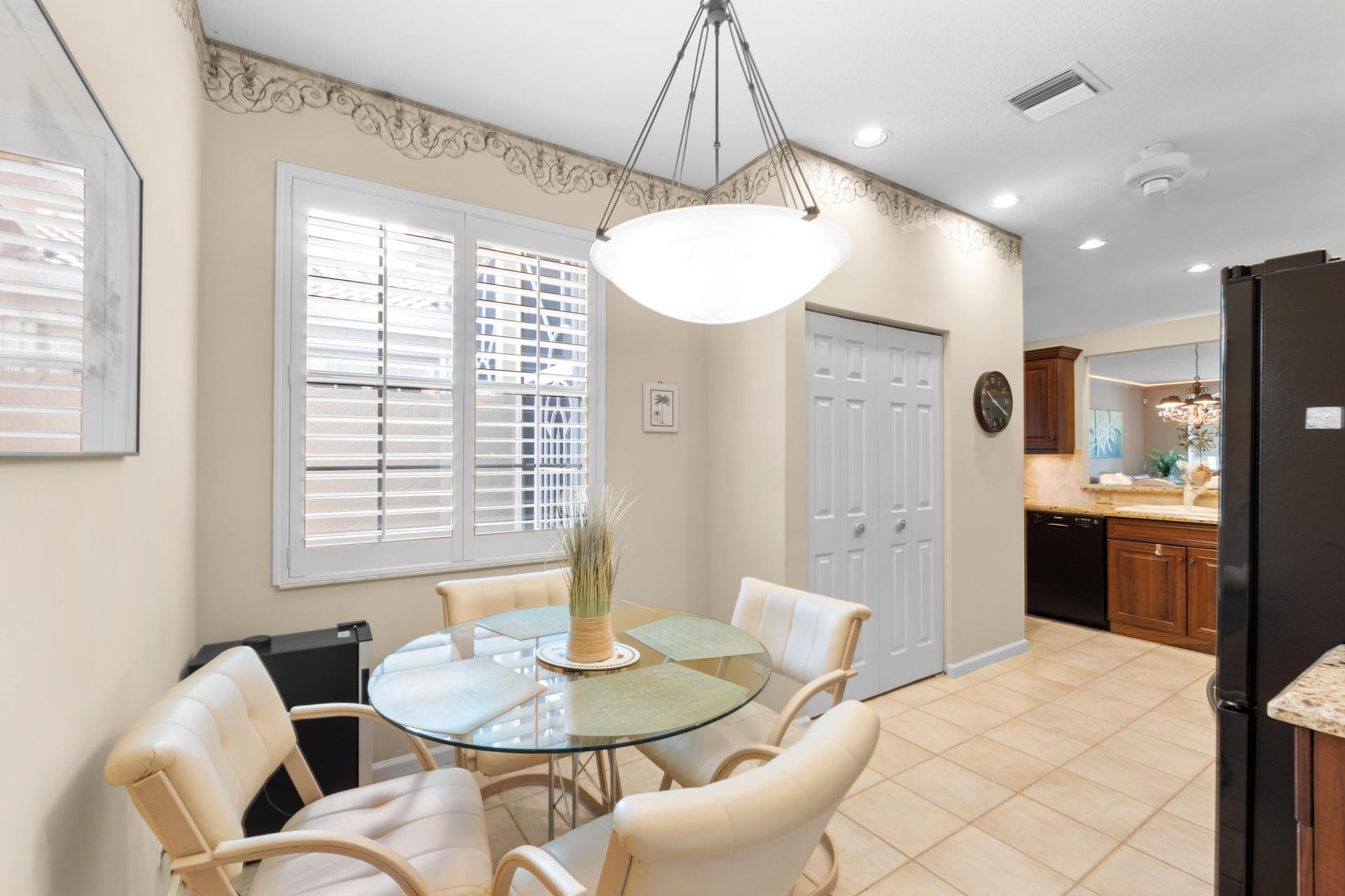  Residence photo 6